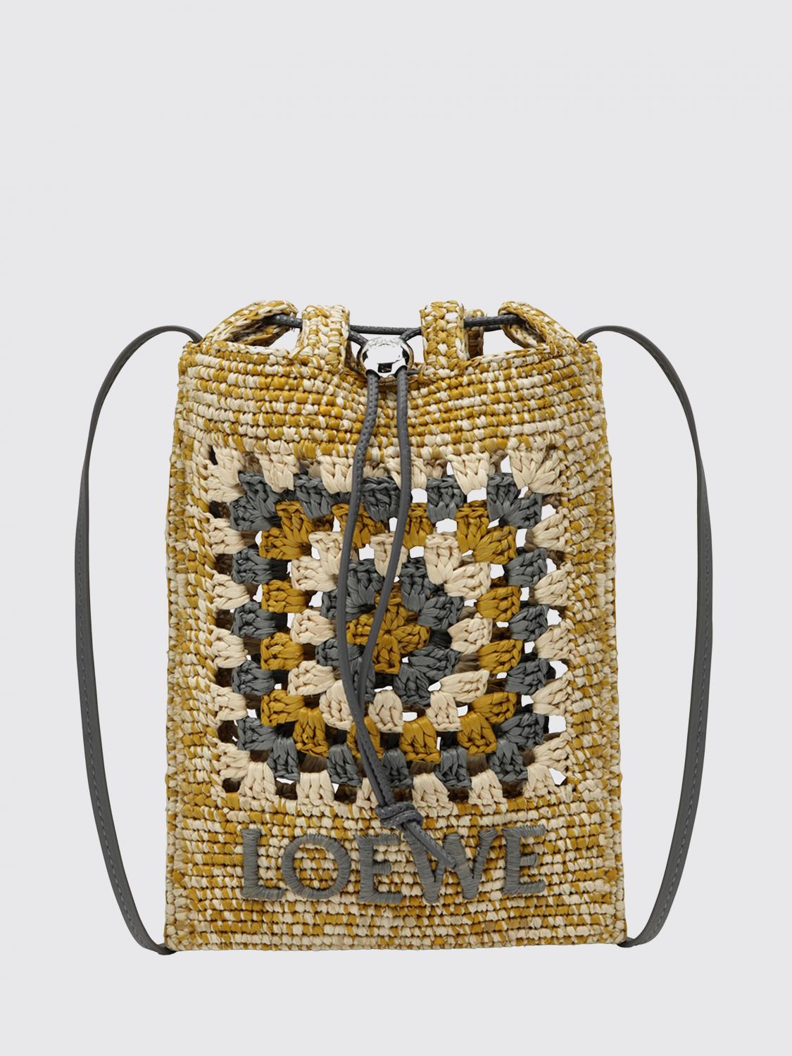 LOEWE BORSA A TRACOLLA: Pochette a tracolla Loewe in rafia crochet con logo ricamato, Grigio - Img 1