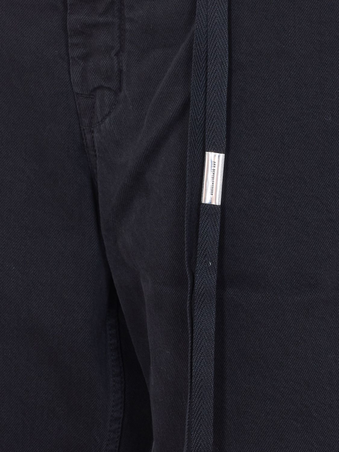 ANN DEMEULEMEESTER JEANS: Vaqueros Michael Ann Demeulemeester de denim elástico y pernera recta, Negro - Img 4
