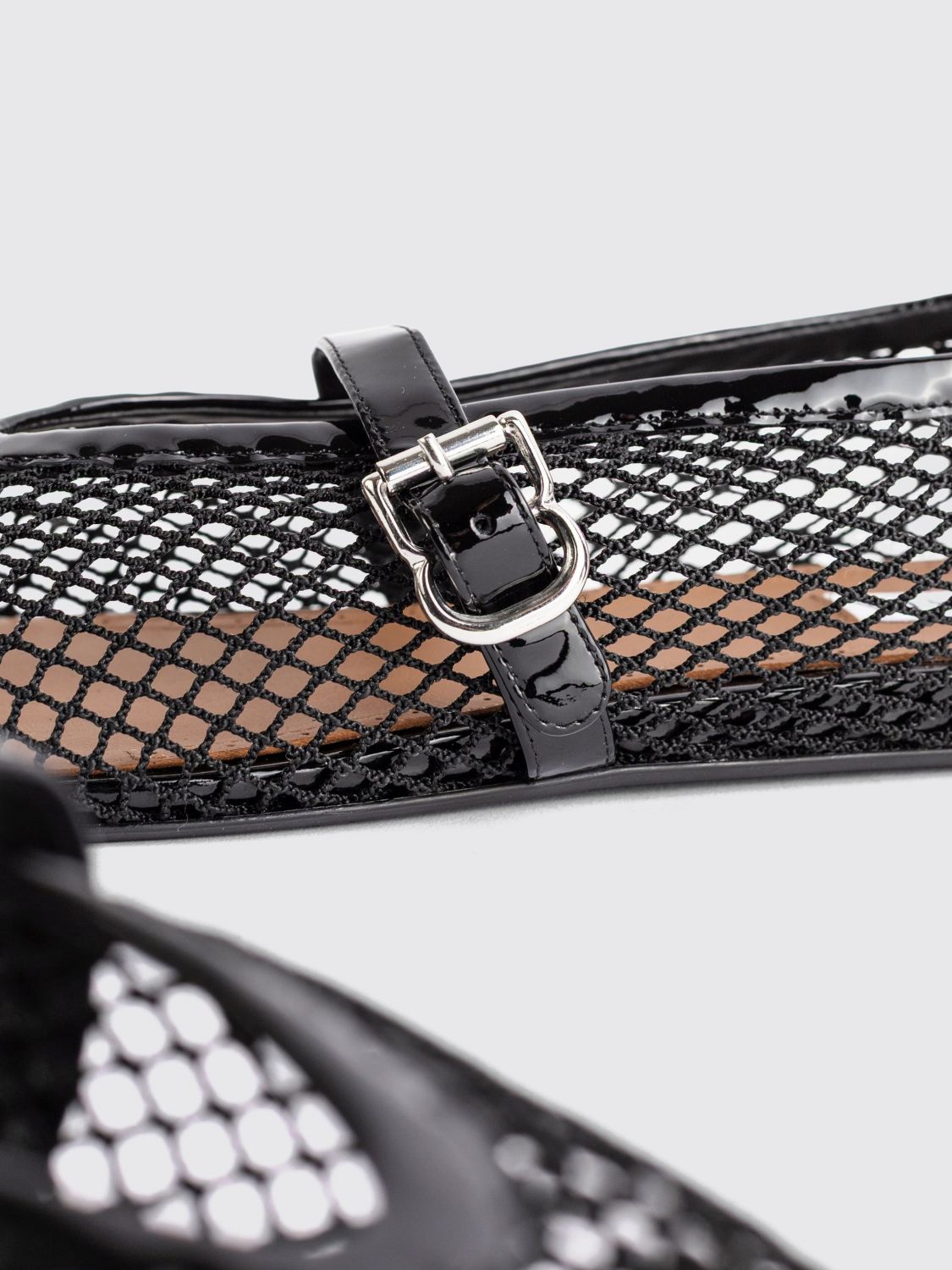 ALAÏA BALLET FLAT: Mary Jane Mesh and Patent Leather Ballerina Flats Alaïa with Strap, Black - Img 3