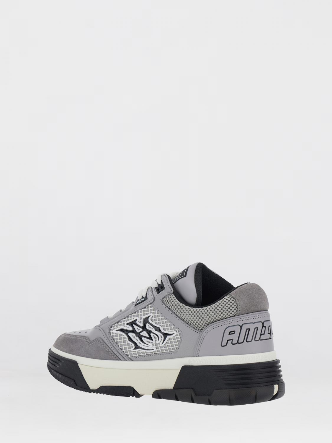 AMIRI ZAPATILLAS: Zapatillas MA-94 Amiri de piel y malla con monograma y detalles de ante, Gris - Img 3