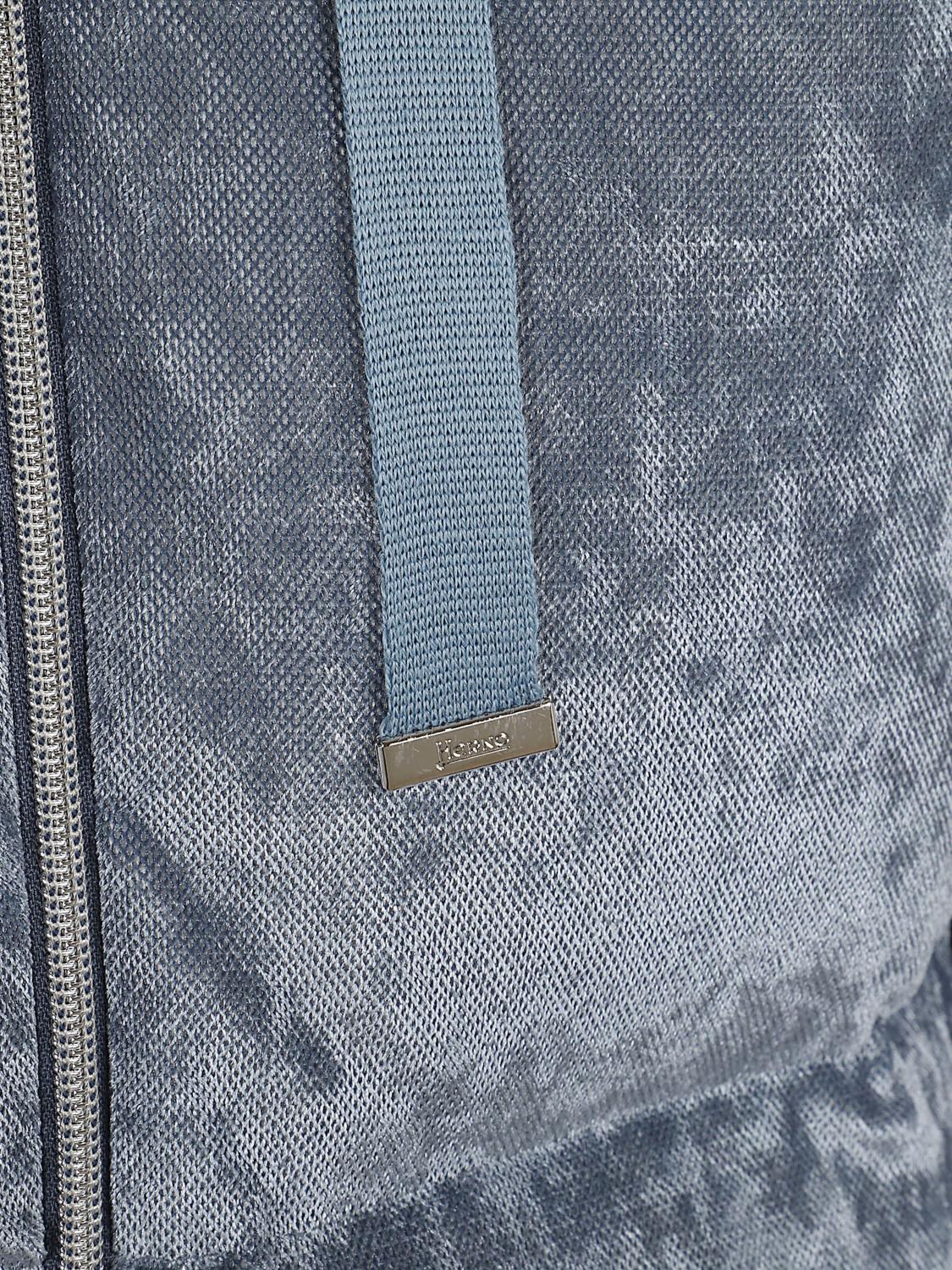 HERNO JACKE: Gesteppte Mikrofaser-Daunenjacke von Herno mit Stehkragen und Kapuze, Blau - Img 4