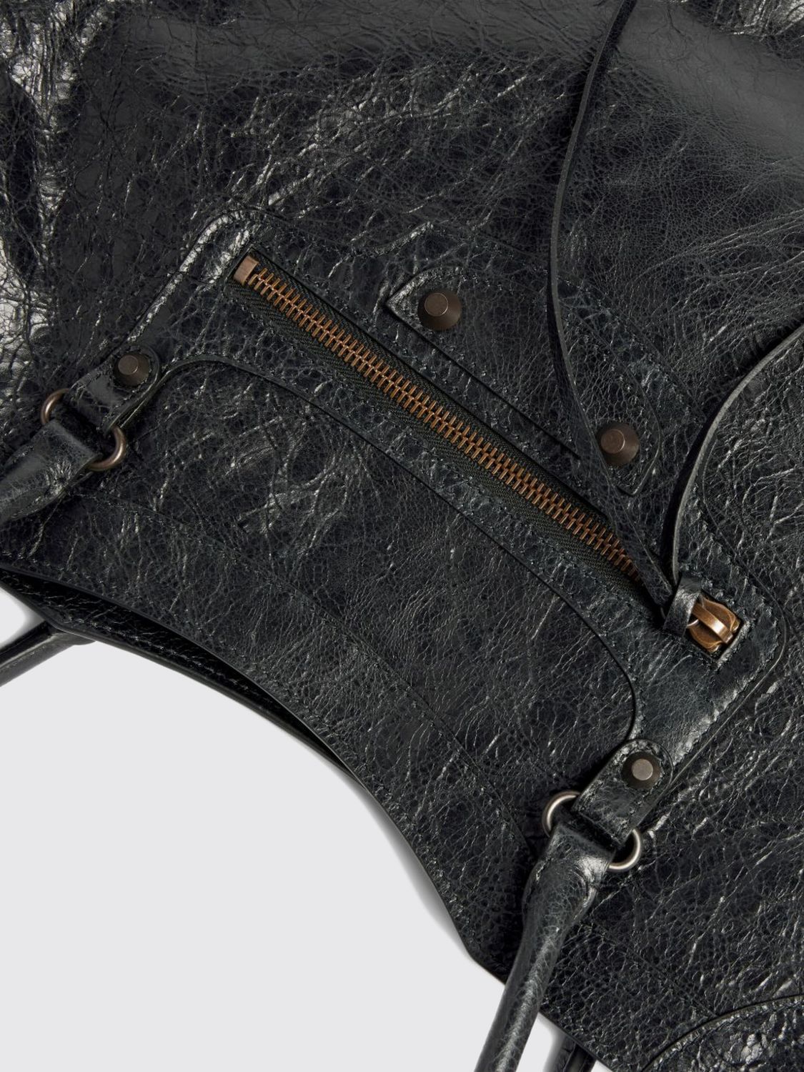 BALENCIAGA BORSA TOTE: Borsa tote Le City Balenciaga in pelle di agnello Arena con borchie, Nero - Img 4