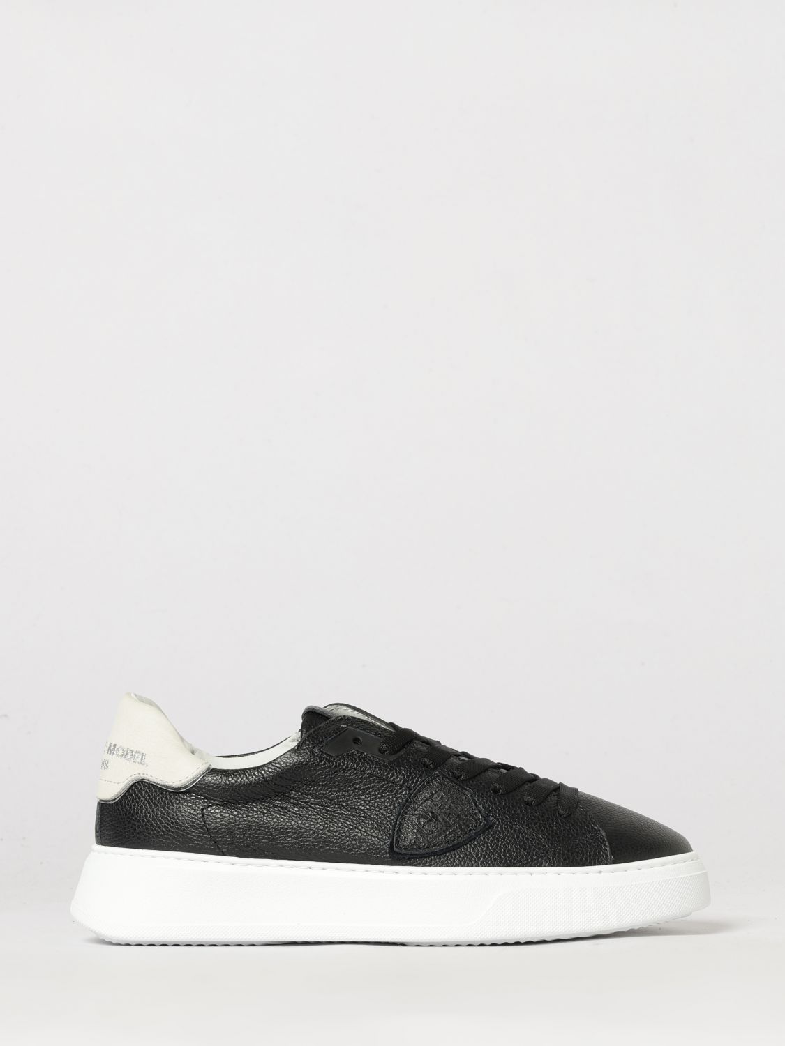 PHILIPPE MODEL SNEAKERS: Temple Low Smooth Calfskin Low-Top Sneakers Philippe Model with Shield Logo, Black 1 - Img 1