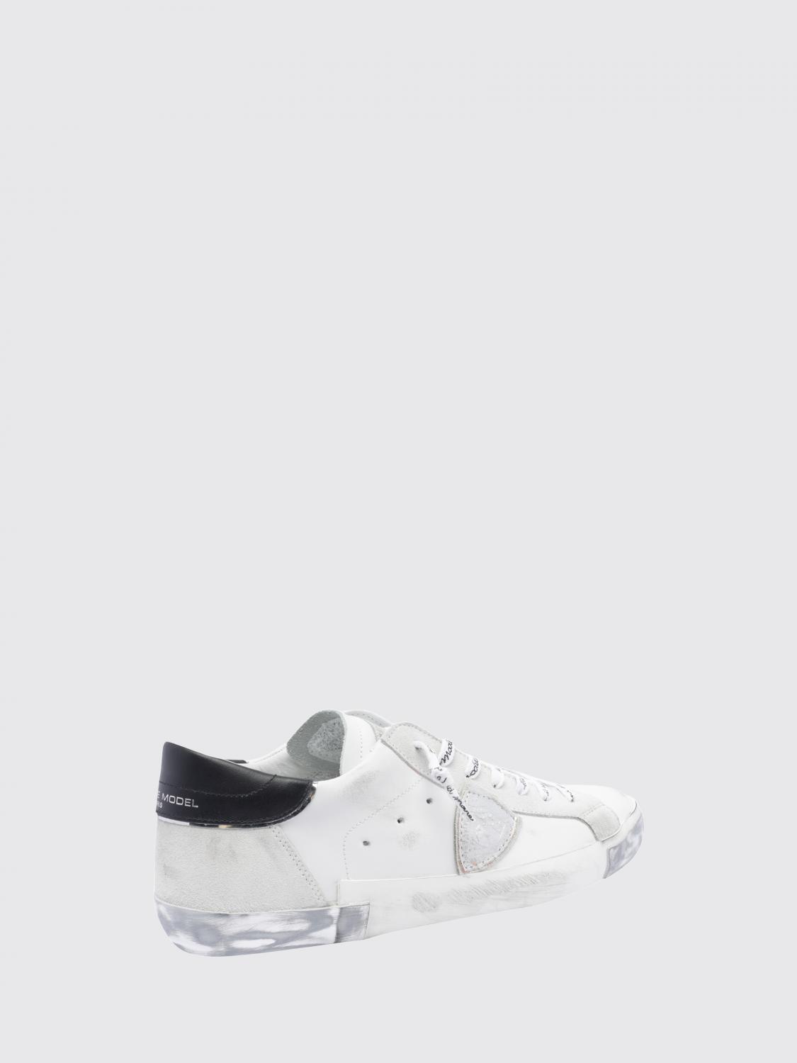 PHILIPPE MODEL SNEAKERS: Paris Leather Low-Top Sneakers Philippe Model with Worn Effect and Shield Logo, Silver - Img 4
