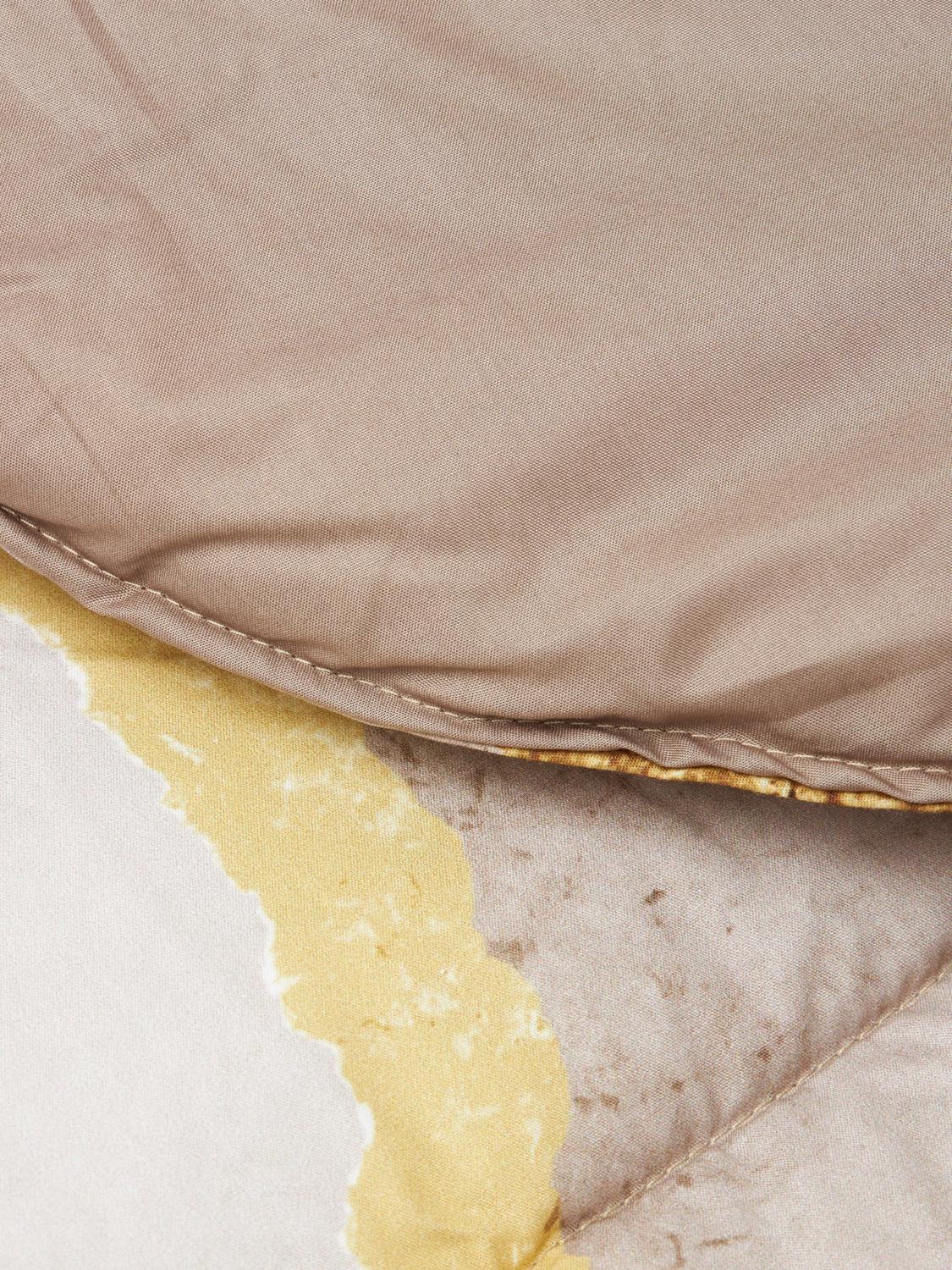 CARRARA BEDCOVERS AND BLANKETS: Carrara Shibui 抽象プリント キルトダブルベッドスプレッド パーケル製, ベージュ - Img 3