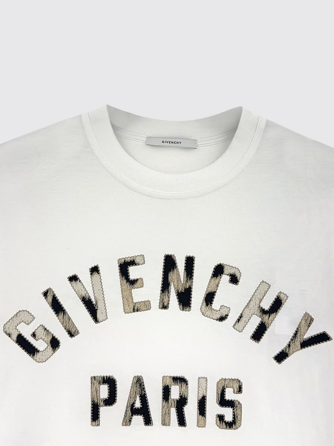 GIVENCHY T-SHIRT: Baumwoll-T-Shirt von Givenchy mit kontrastierendem Logo-Print, Weiß - Img 4