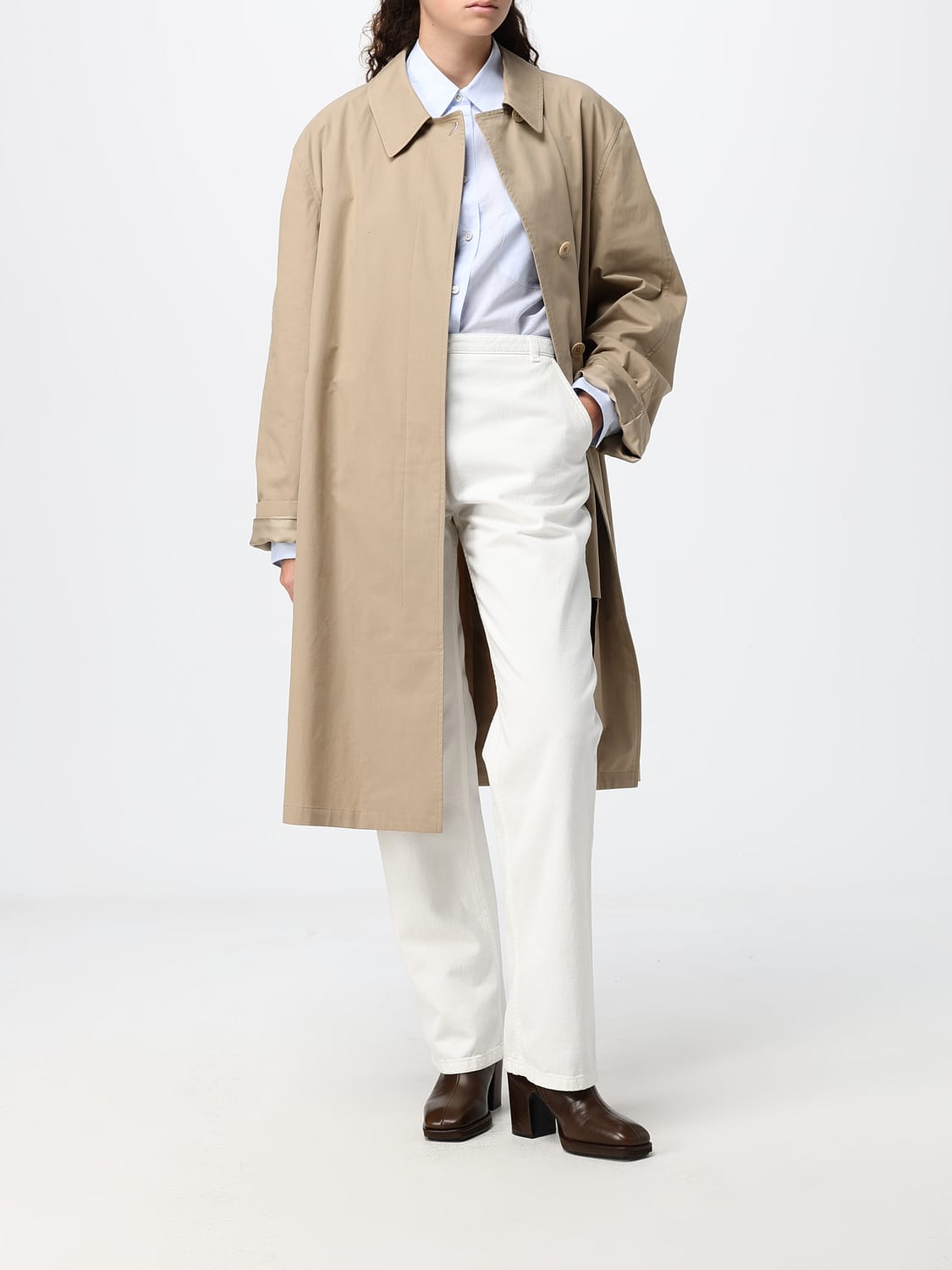 THE ROW CHAQUETA: Trench largo de botonadura sencilla The Row de algodón impermeable con cierre oculto, Beige - Img 2