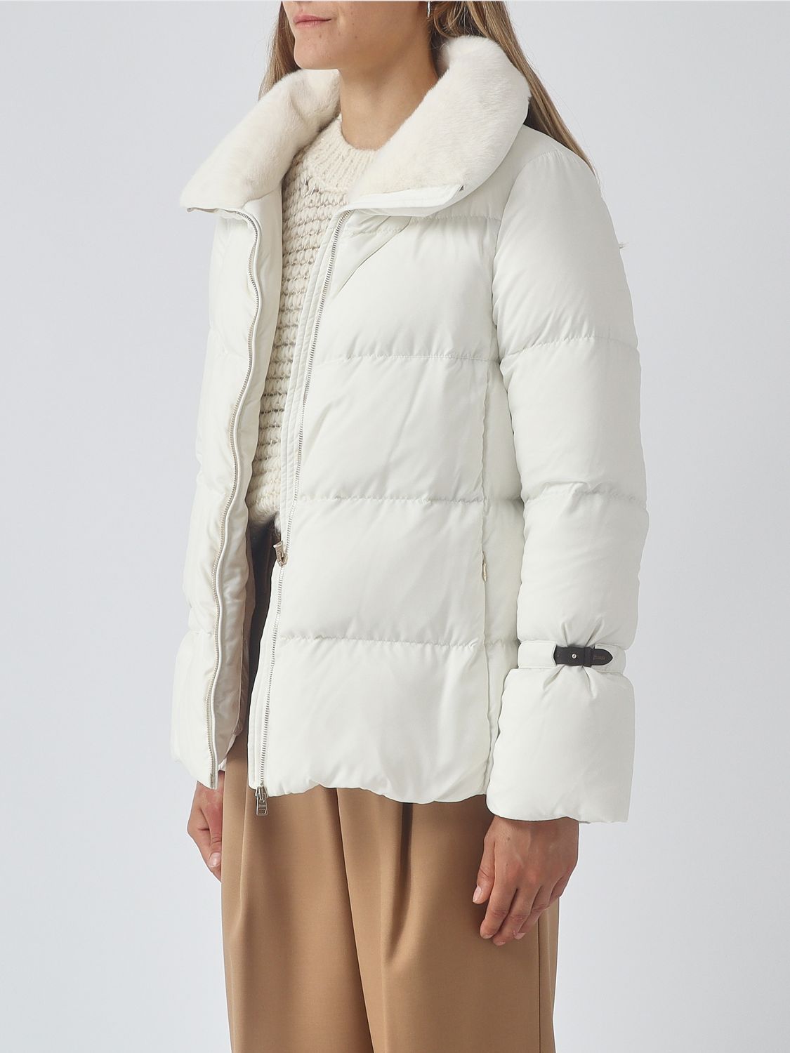 HERNO CHAQUETA: Plumífero Herno de nailon ultraligero acolchado con cuello de pelo, Blanco - Img 4