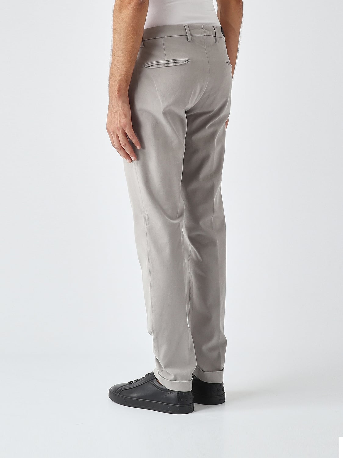 BRIGLIA 1949 PANTS: Briglia 1949 Slim Fit Pleated Cotton Tailored Trousers, Pearl - Img 2
