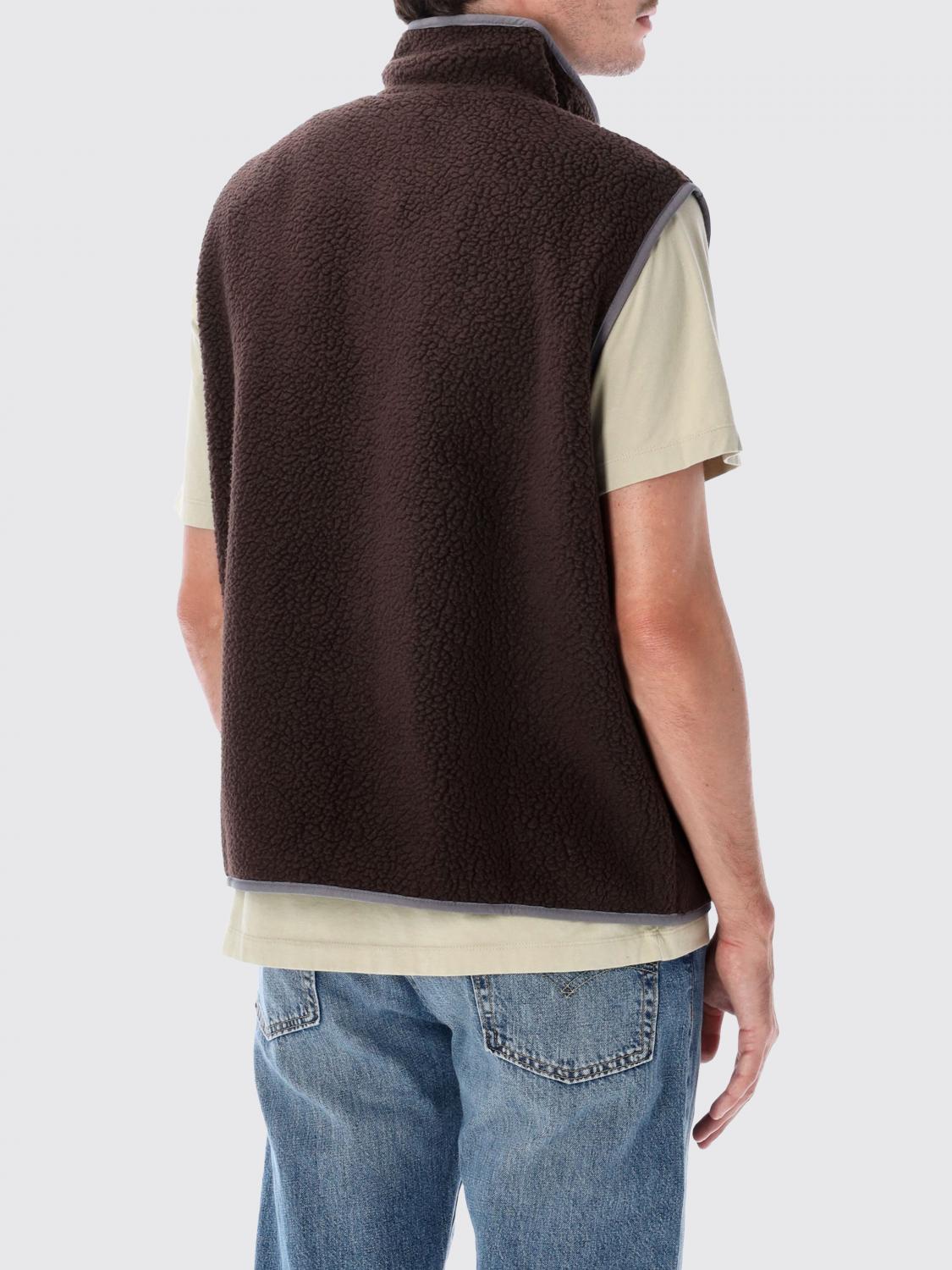 PATAGONIA 西装马甲: Patagonia Ms Retro 高领刺绣徽标抓绒马甲, 棕色 - Img 2