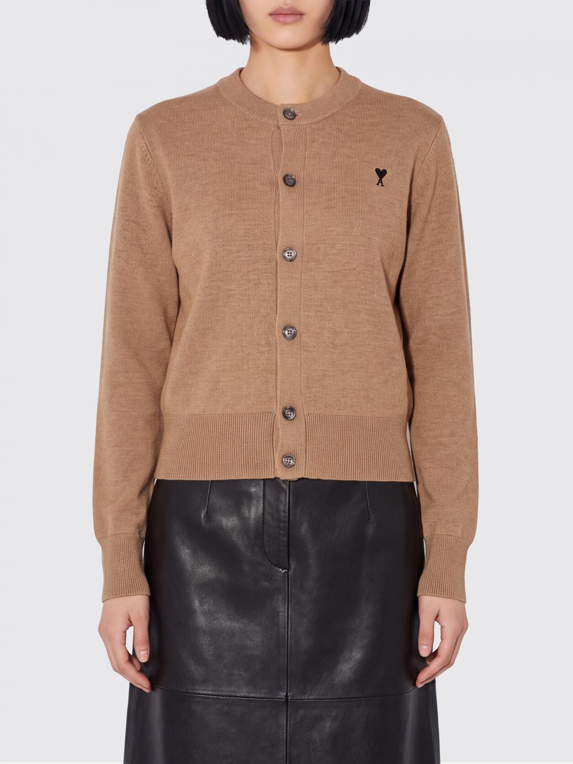 AMI PARIS PULLOVER: Ami Paris Rundhals-Cardigan aus reiner Merinowolle mit gesticktem Logo, Braun - Img 1