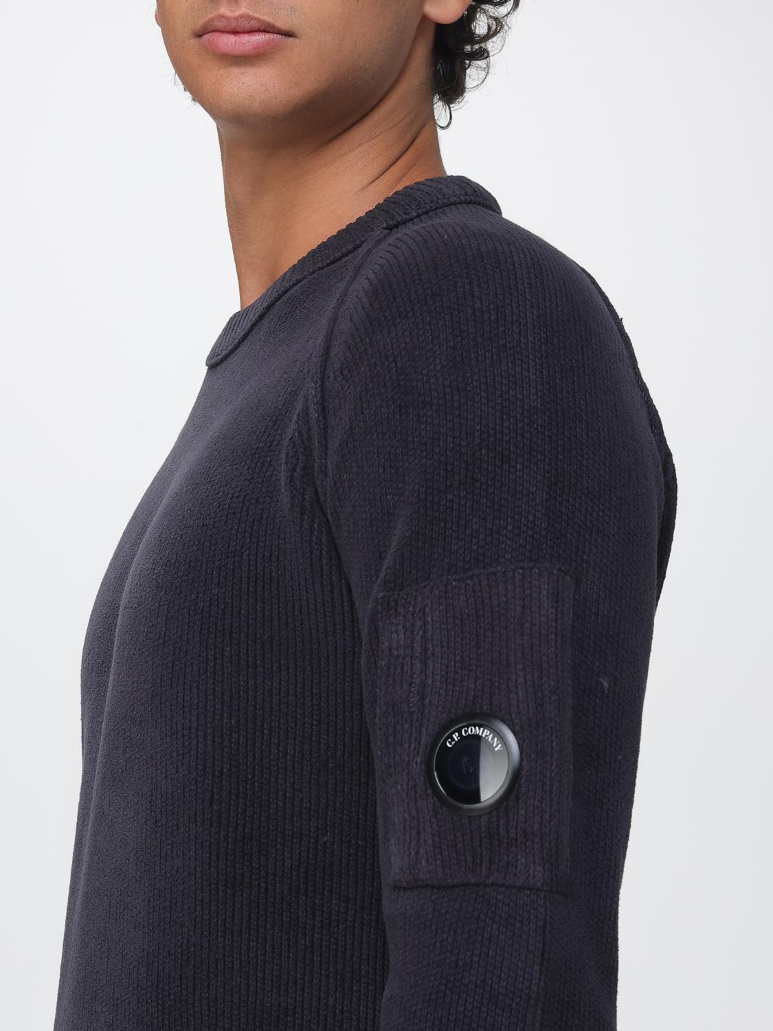 C.P. COMPANY PULLOVER: C.P. Company Baumwoll-Rundhalspullover mit appliziertem Logo und Rippbündchen, Blau - Img 3