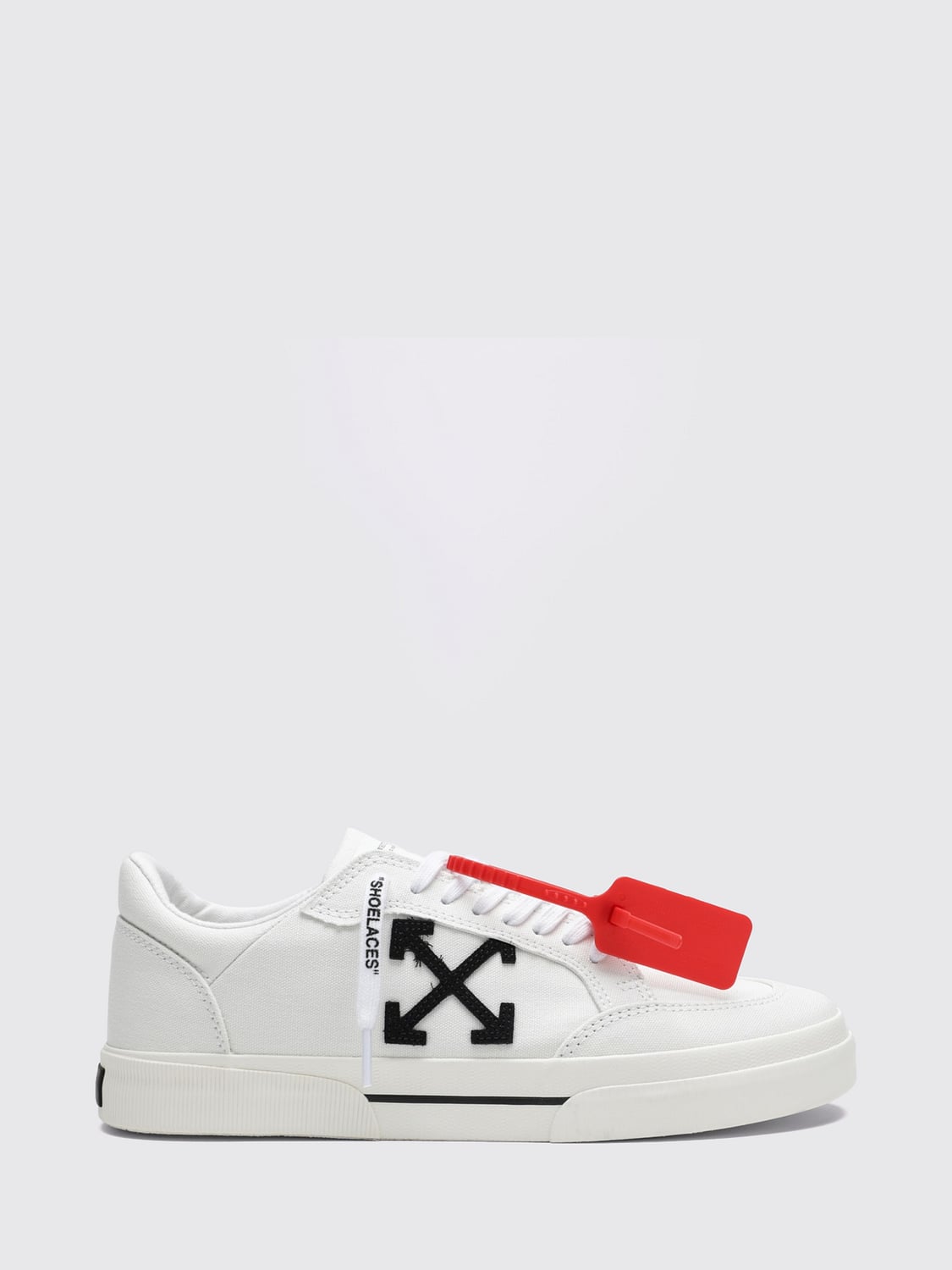 OFF-WHITE SNEAKERS: Sneakers Vulcanized Off-White in canvas con logo Arrow e suola in gomma, Bianco - Img 1