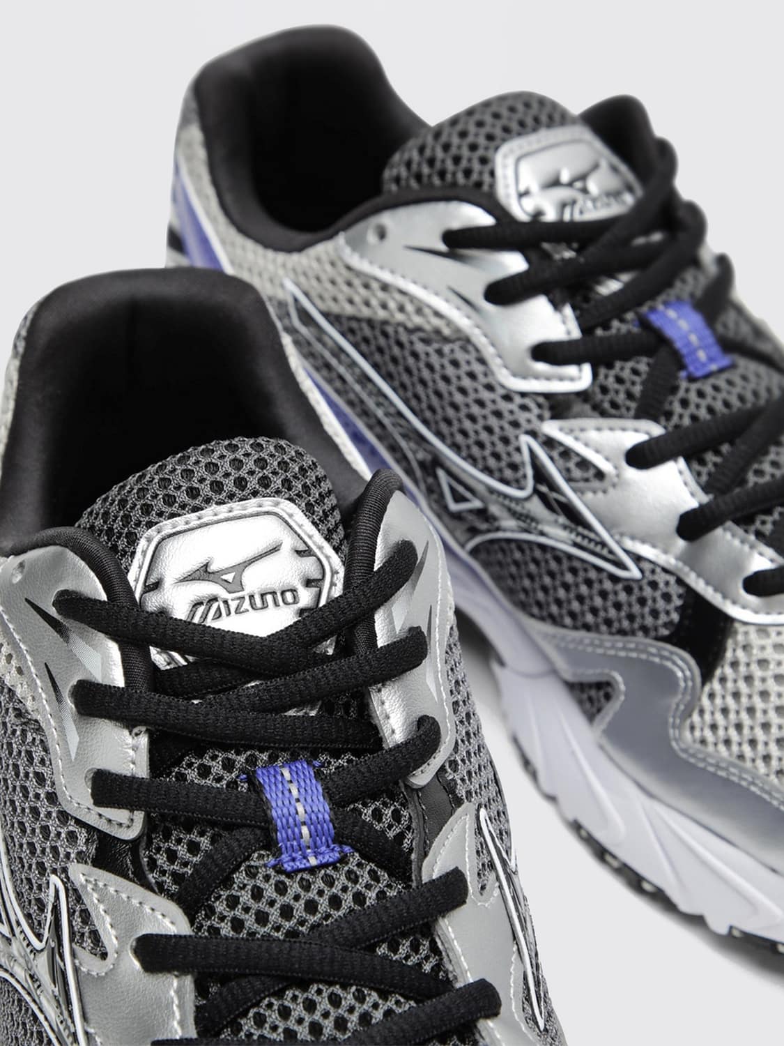 MIZUNO SNEAKERS: Wave Rider 10 Mesh Trainers Mizuno with Laminated Inserts and Logo, Blue - Img 3