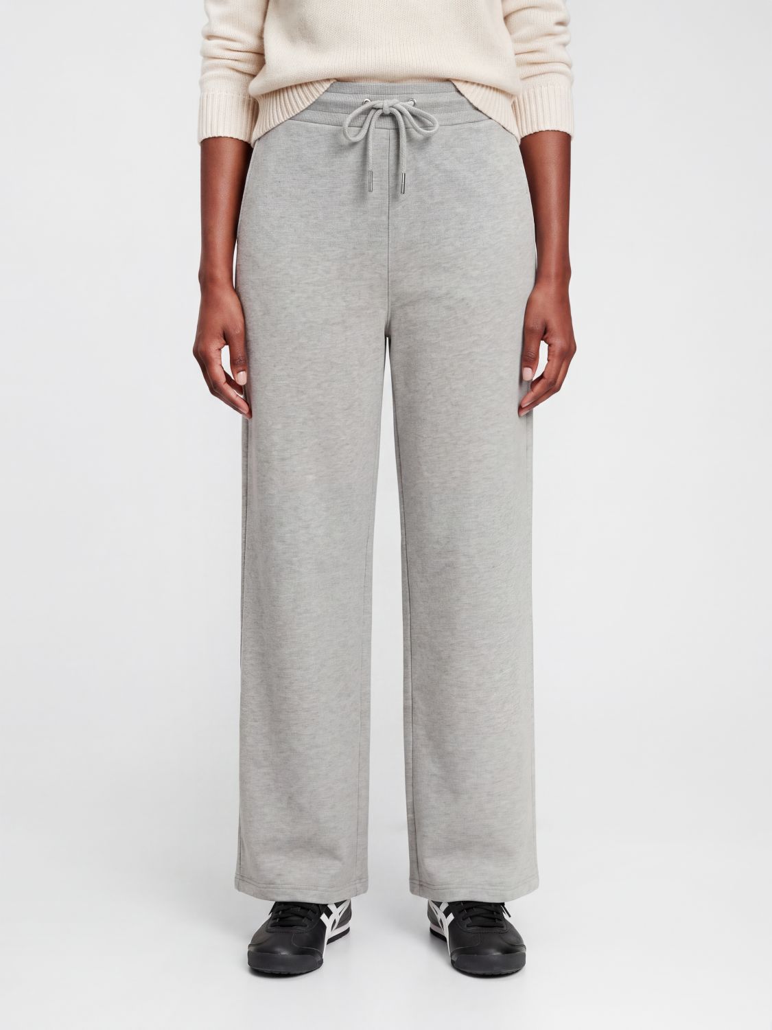 AMI PARIS PANTALONES: Pantalón de chándal ancho AMI PARIS de algodón con monograma bordado trasero, Gris - Img 1