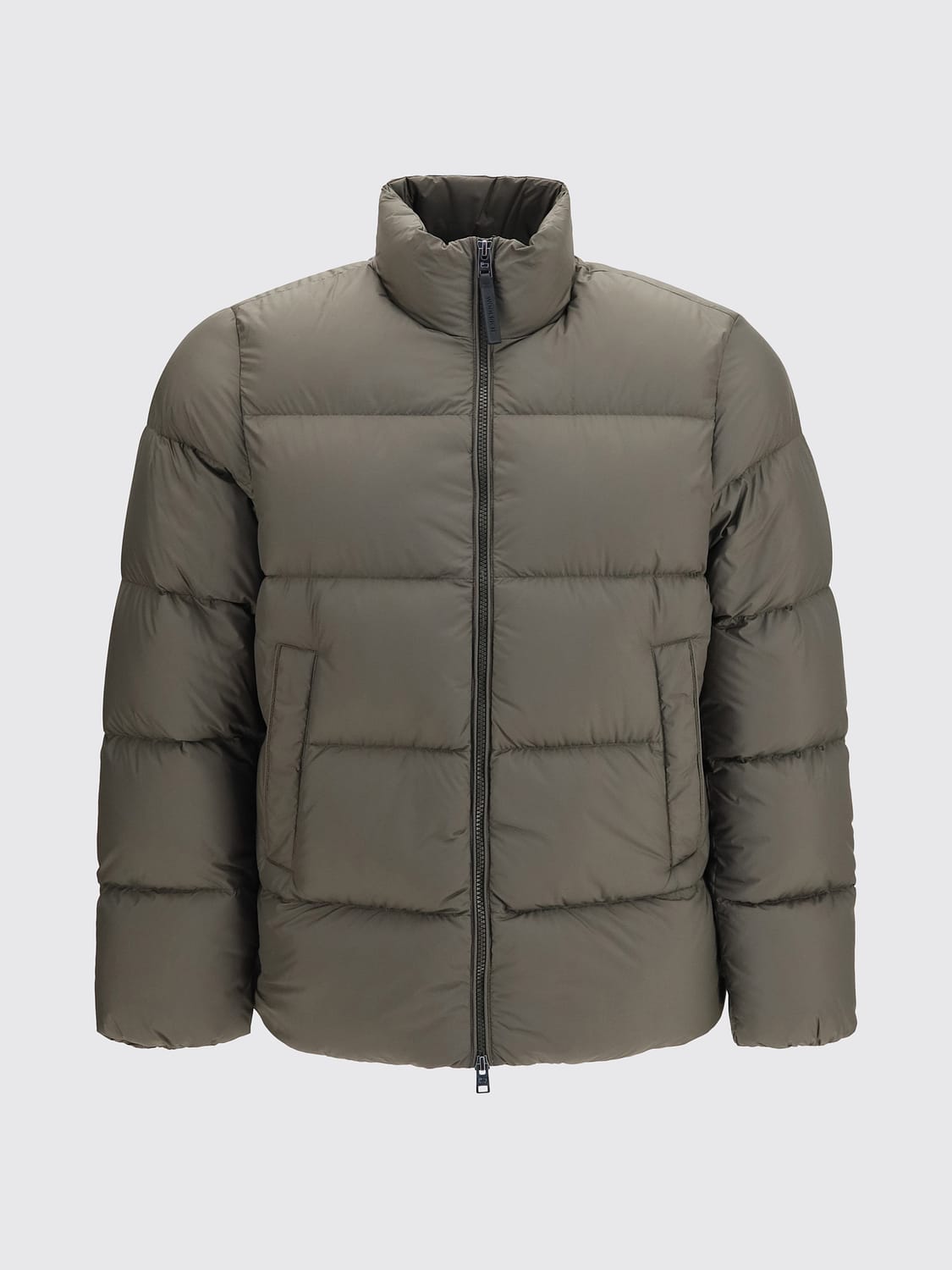 WOOLRICH ジャケット: WOOLRICH キルティングナイロン ダウンジャケット ハイネック&ジップクロージャー付き, グリーン - Img 2
