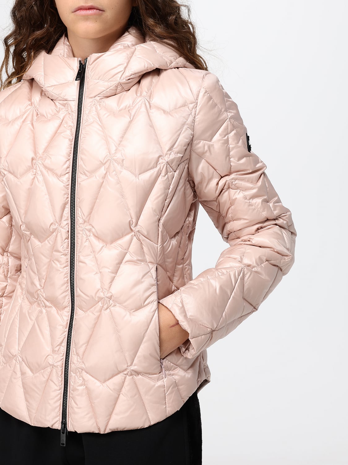 MOOSE KNUCKLES JACKET: Moose Knuckles Cropped Quilted Nylon Hooded Down Jacket, Grey - Img 4