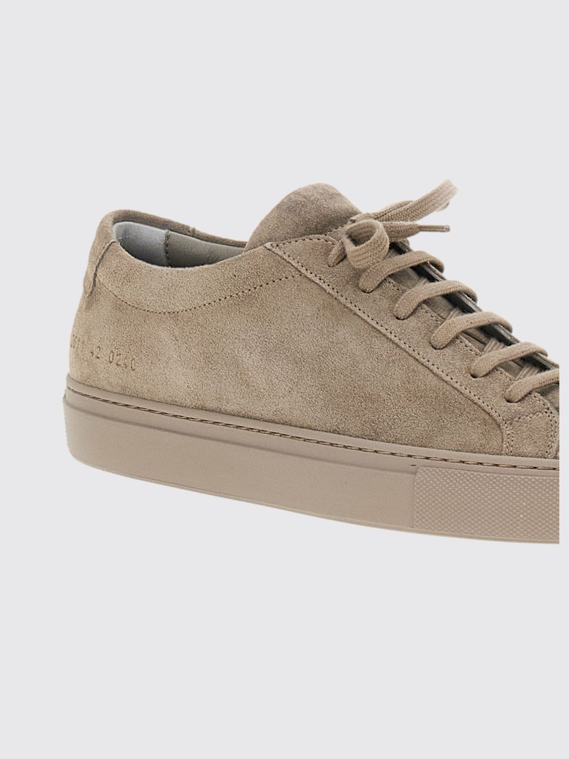 COMMON PROJECTS SNEAKERS: Achilles Premium Suede Low-Top Sneakers Common Projects with Printed Logo, Earth - Img 4