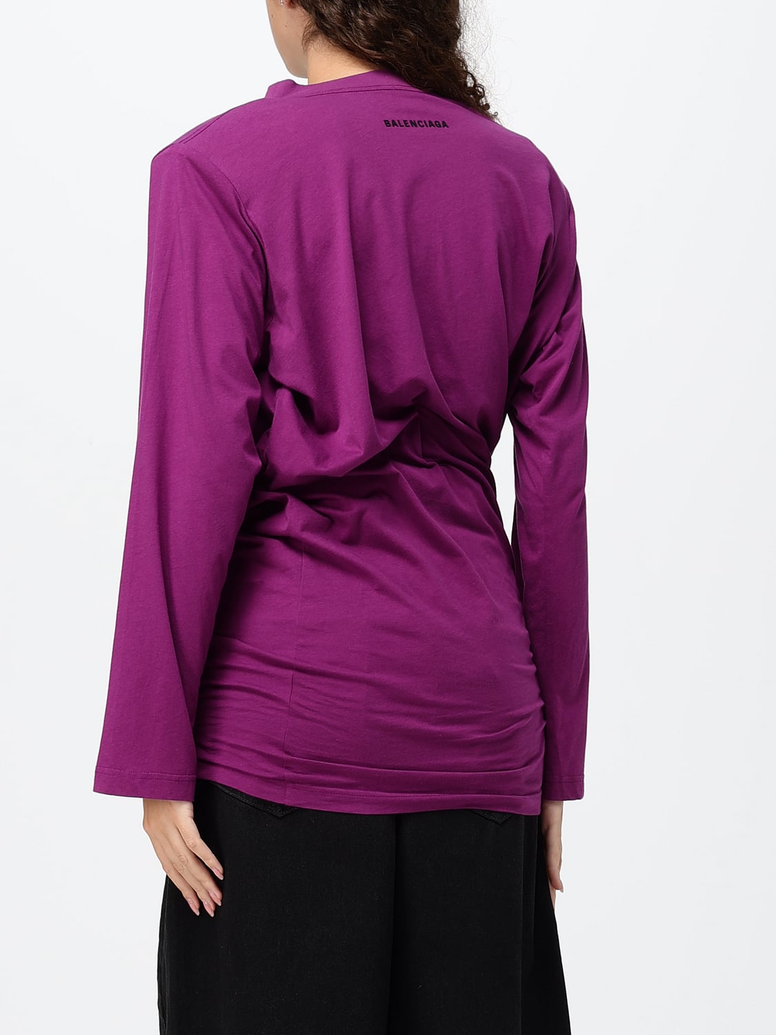 BALENCIAGA T-SHIRTS: T-shirt drappeggiata Balenciaga a maniche lunghe con spalle imbottite, Viola - Img 3