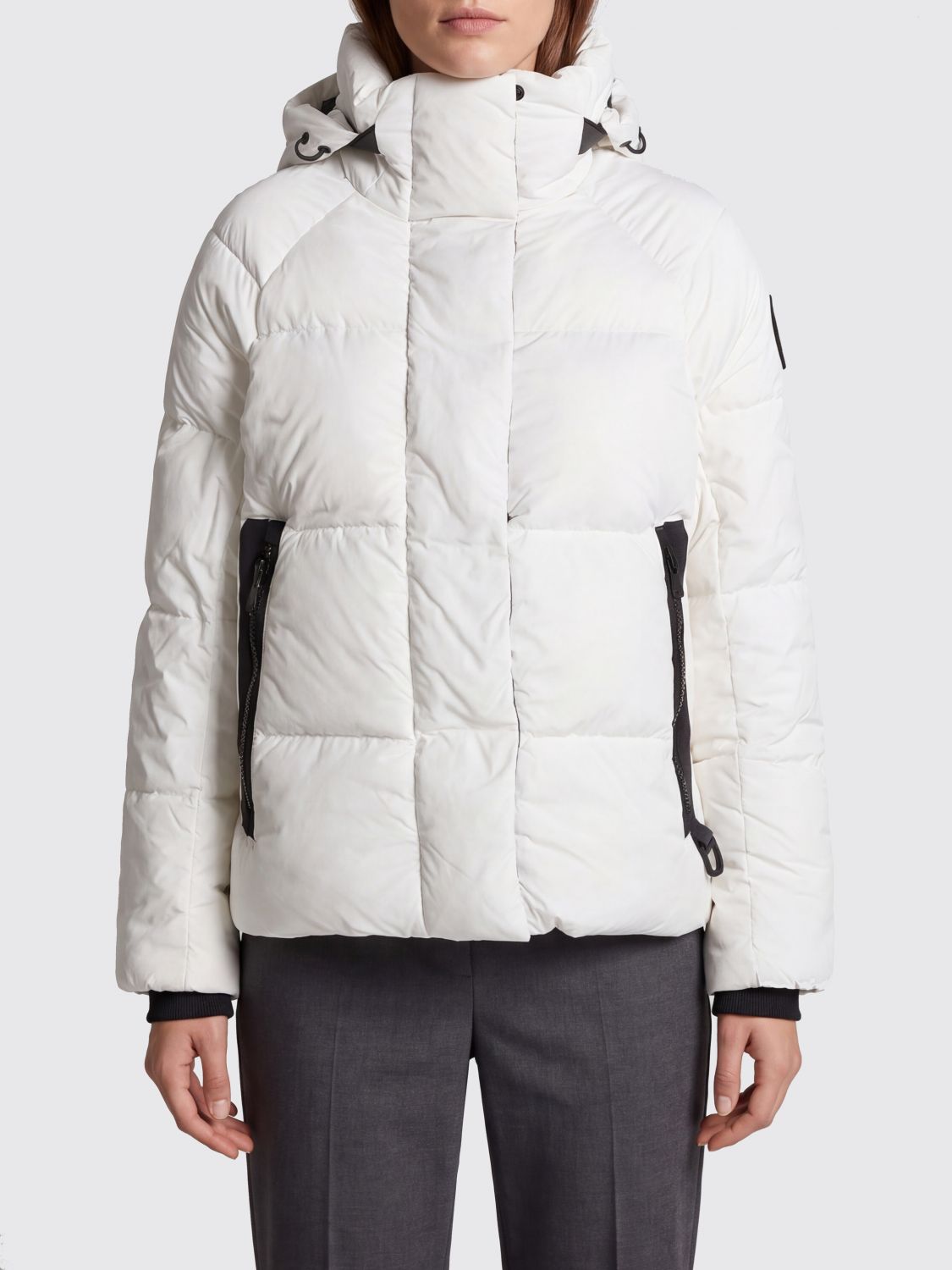 CANADA GOOSE JACKE: Kurze Canada Goose Daunenjacke aus gestepptem Funktionsstoff mit Kapuze, Weiß - Img 1