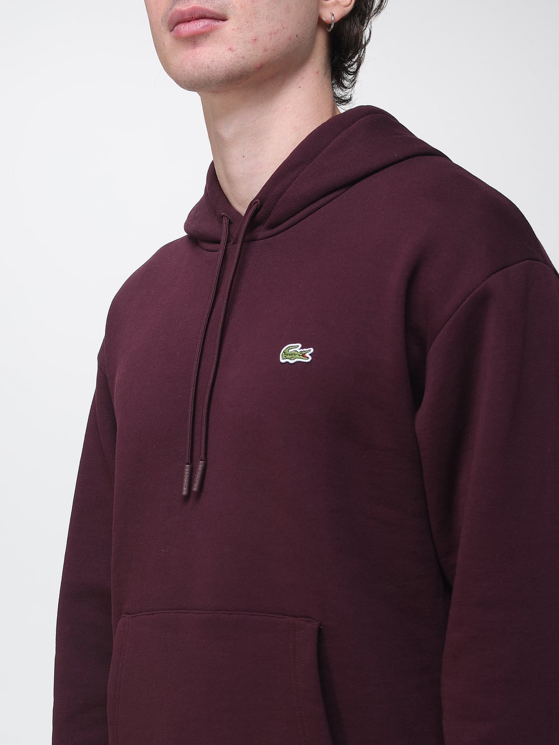 LACOSTE SWEATSHIRT: Kapuzenpullover Lacoste aus Baumwolle mit Kängurutasche und Kontrast-Logo, Burgunderrot - Img 3