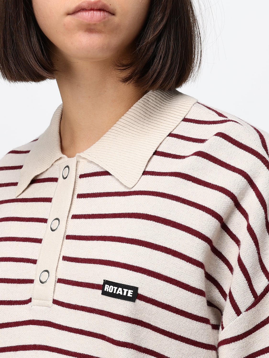 ROTATE POLO: Rotate Gestreiftes Strick-Poloshirt aus Merinowoll-Mischung mit Kontrastlogo, Beige - Img 3