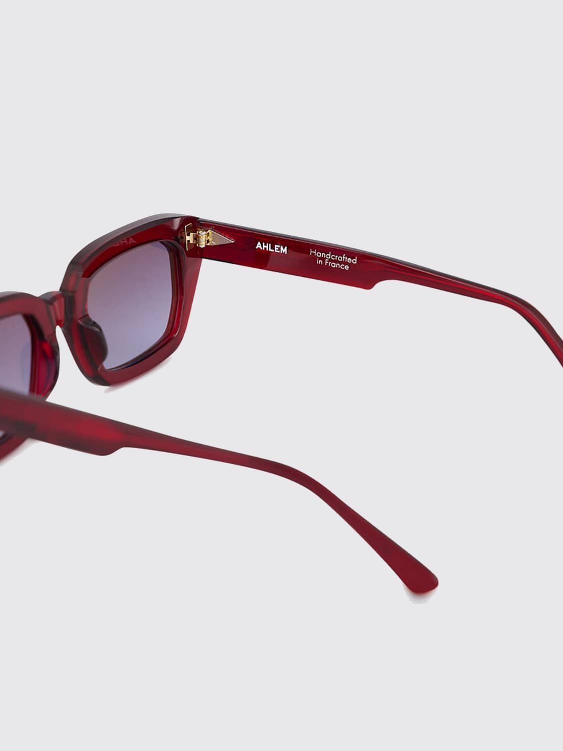 AHLEM SUNGLASSES: Jeanne Rectangular Cat-Eye Acetate Sunglasses Ahlem with Gold Details, Burgundy - Img 4