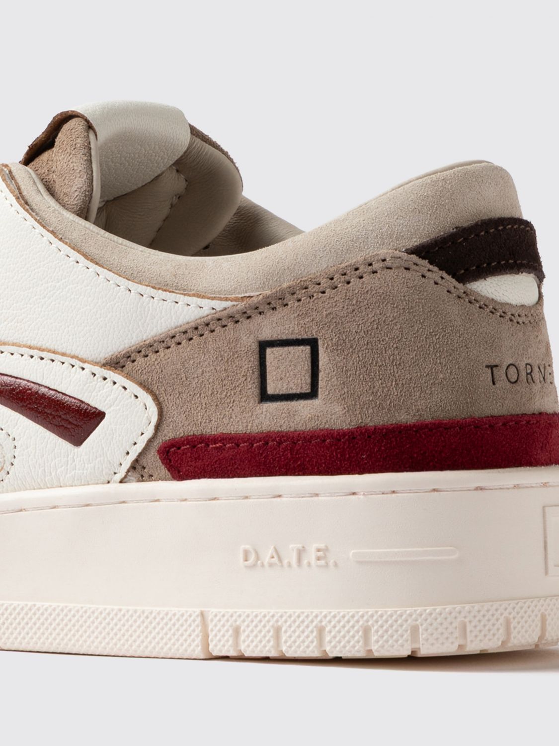 D.A.T.E. SNEAKERS: Torneo Leather and Suede Low-Top Sneakers D.A.T.E. with Perforated Toe, Bianco 3 - Img 3