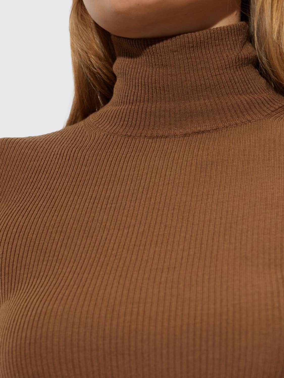 MAX MARA PULL: Pull à col roulé slim Max Mara en pure laine vierge côtelée, Chameau - Img 3