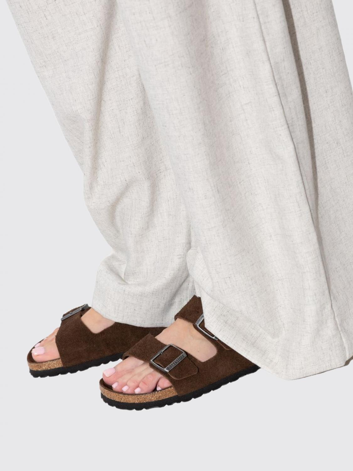 BIRKENSTOCK SANDALEN MIT ABSATZ: Flache Sandalen Arizona BIRKENSTOCK aus Veloursleder mit doppeltem Riemen, Braun - Img 2
