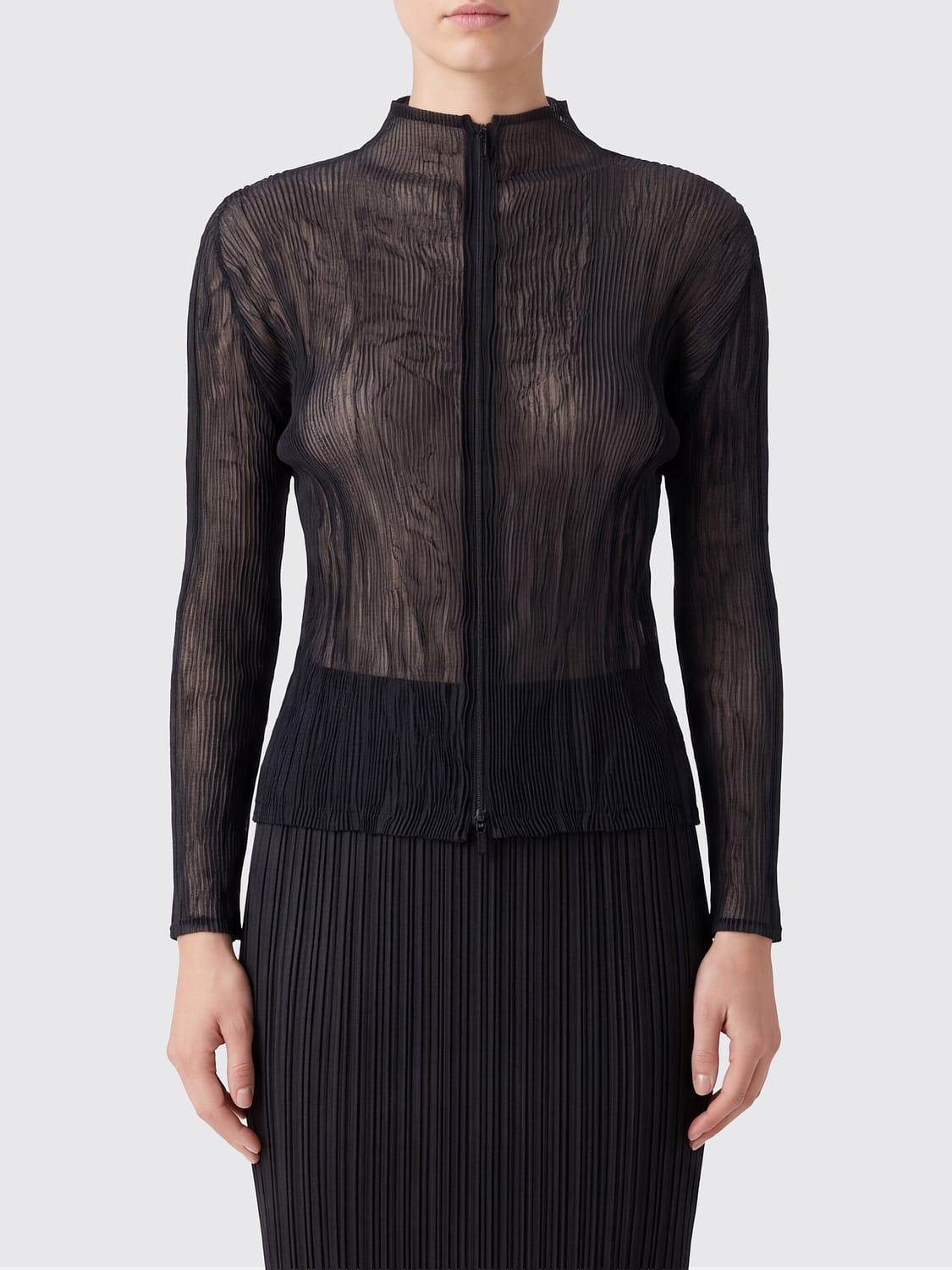 ISSEY MIYAKE JERSEY: Cárdigan Issey Miyake de cuello alto en crepé arrugado con cremallera, Azul Oscuro - Img 1
