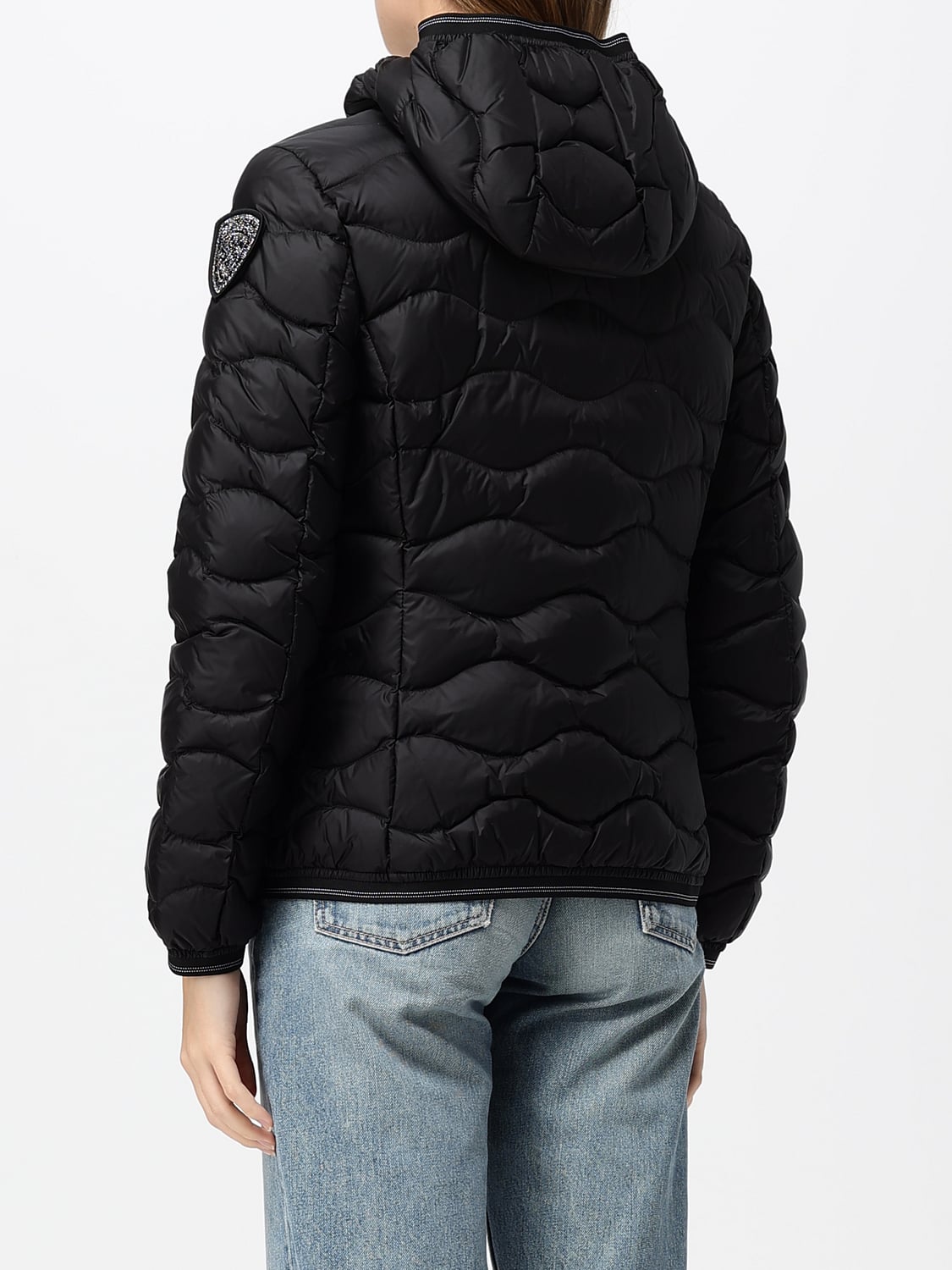 BLAUER JACKE: Blauer Wasserabweisende, kurze Daunenjacke mit Kapuze und Logo-Patch, Schwarz - Img 2