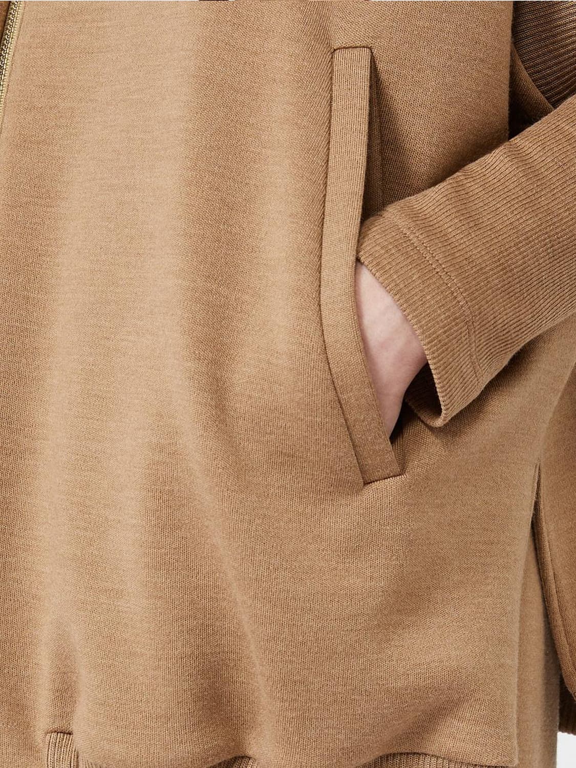 MAX MARA GIACCA: Mantella corta Max Mara in lana con maniche corte e collo a imbuto, Cammello - Img 3