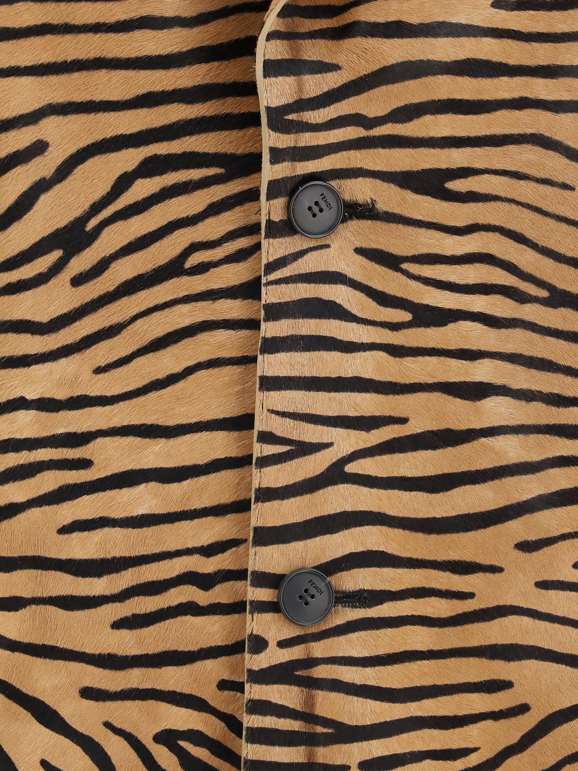 FENDI ABRIGO: Abrigo largo Fendi de botonadura sencilla en piel de potro con estampado de cebra, Beige - Img 3