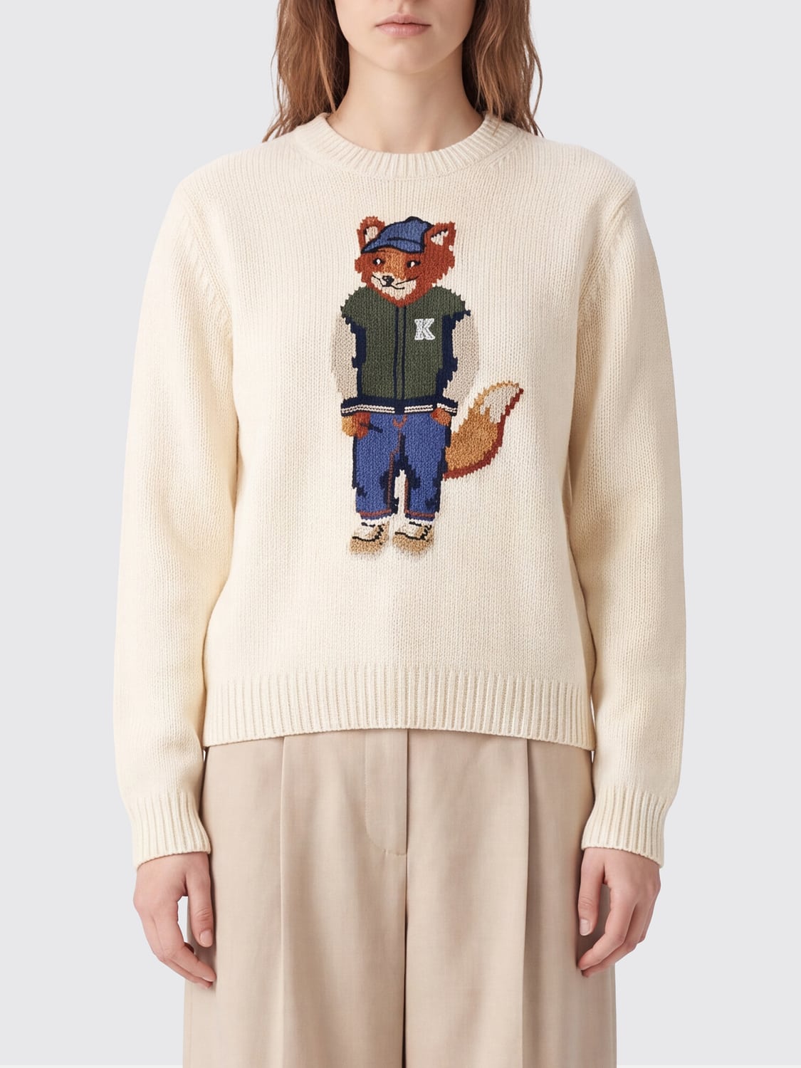 MAISON KITSUNÉ PULLOVER: Maison Kitsuné Wollpullover mit Rundhals und Chillax Fox-Logopatch, Weiß - Img 1
