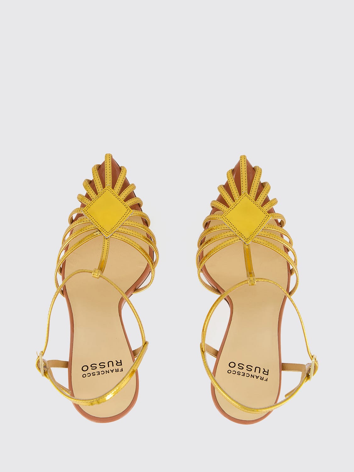 FRANCESCO RUSSO SANDALEN MIT ABSATZ: T-Strap-Sandalen aus laminiertem Leder von Francesco Russo mit hohem Stiletto-Absatz, Gold - Img 5