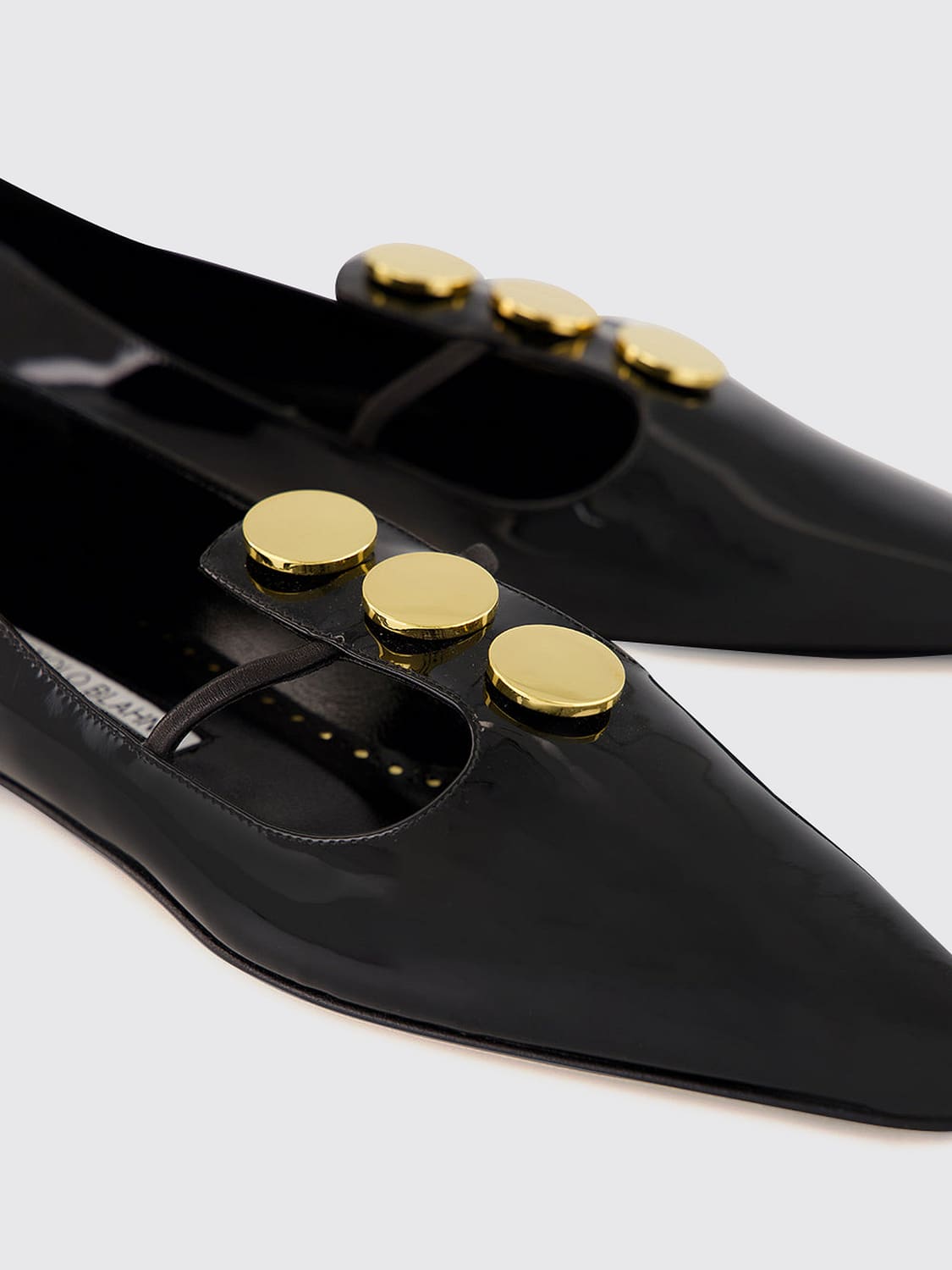 MANOLO BLAHNIK バレリーナシューズ: MANOLO BLAHNIK Khafreflat テーパードトゥ パテントレザー バレエフラット, ブラック - Img 4