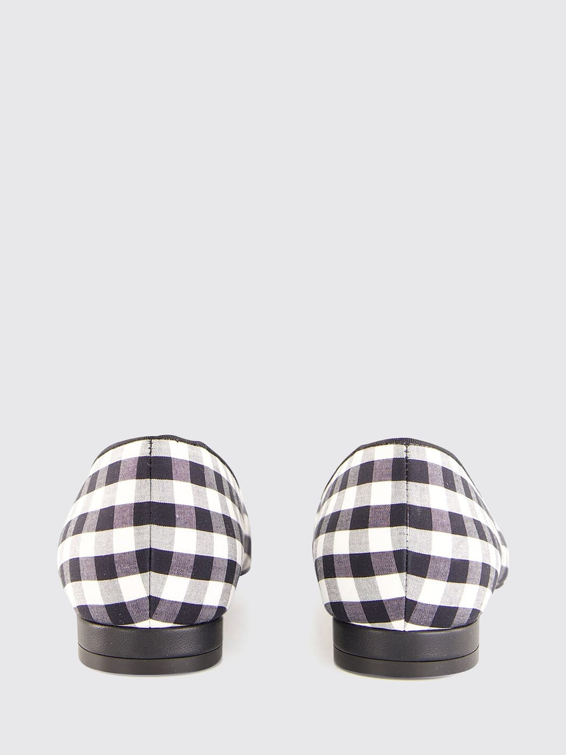 MANOLO BLAHNIK バレリーナシューズ: MANOLO BLAHNIK Alexa ギンガムコットン ポインテッドトゥ バレリーナフラット, ブラック - Img 3