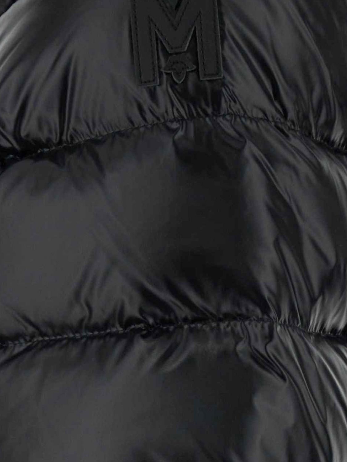 MACKAGE JACKE: Langer gesteppter Daunenmantel von Mackage aus recyceltem Nylon mit Kapuze und Gürtel, Schwarz - Img 4