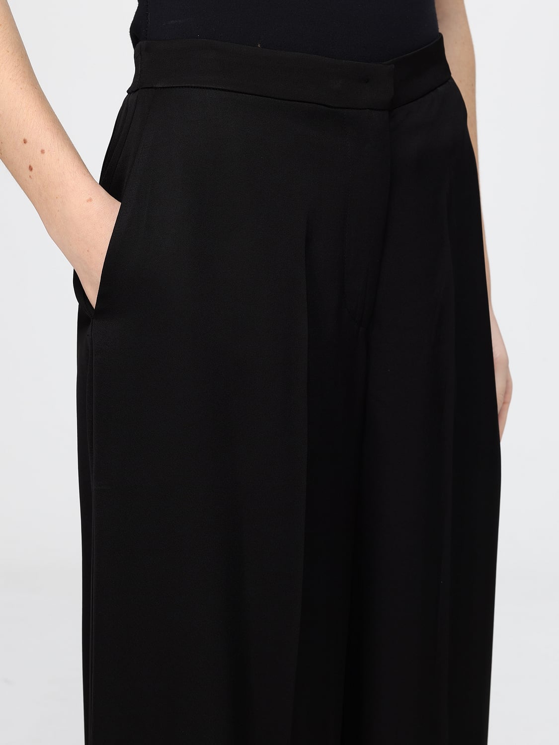 MEIMEIJ HOSE: Palazzo-Hose von Meimeij aus Satin mit weitem Bein und mittlerer Leibhöhe, Schwarz - Img 3