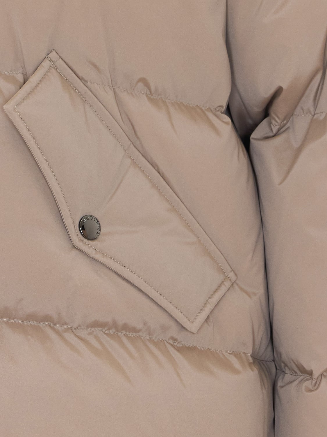 WOOLRICH GIACCA: Piumino Woolrich corto in nylon trapuntato idrorepellente con collo alto, Tortora - Img 4