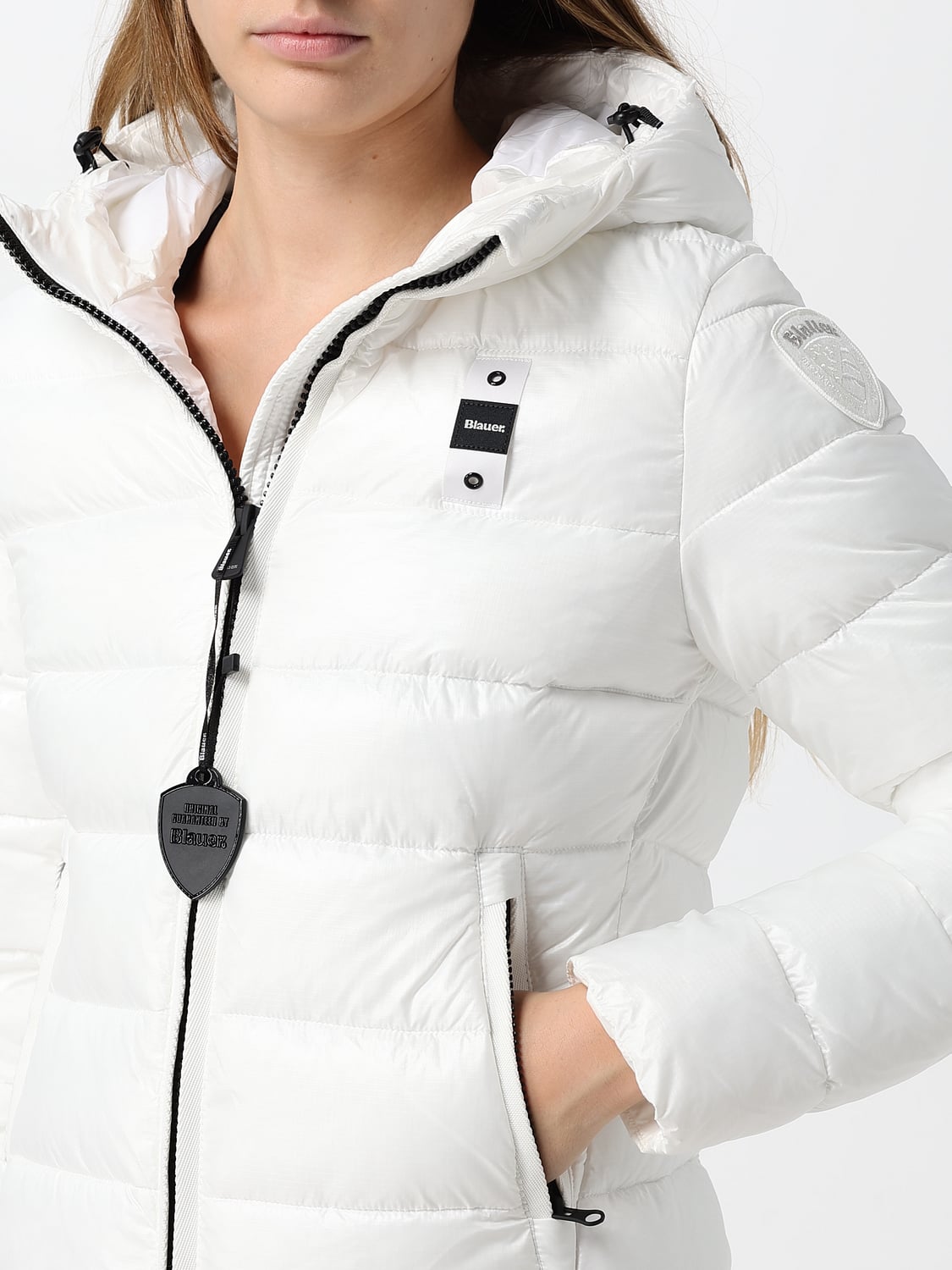 BLAUER JACKE: Kurze Stepp-Daunenjacke Caroll Blauer aus Nylon mit Kapuze, Weiß - Img 4
