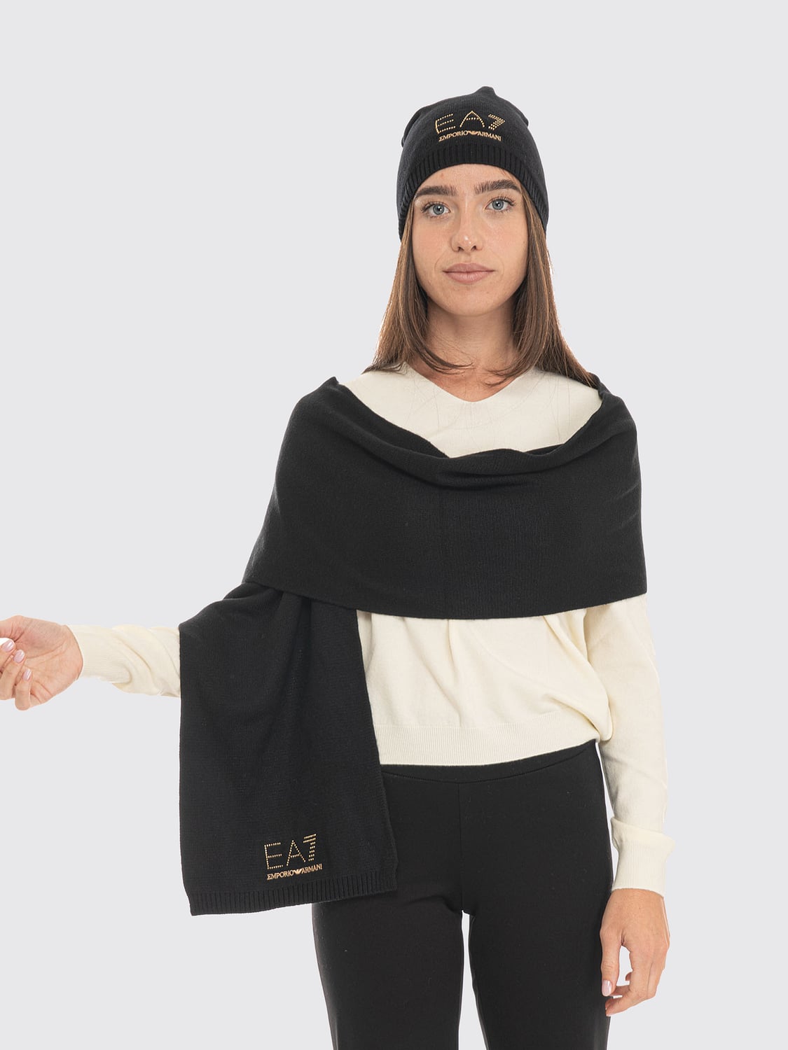 EA7 HAT: Hat woman Ea7, Black - Img 2