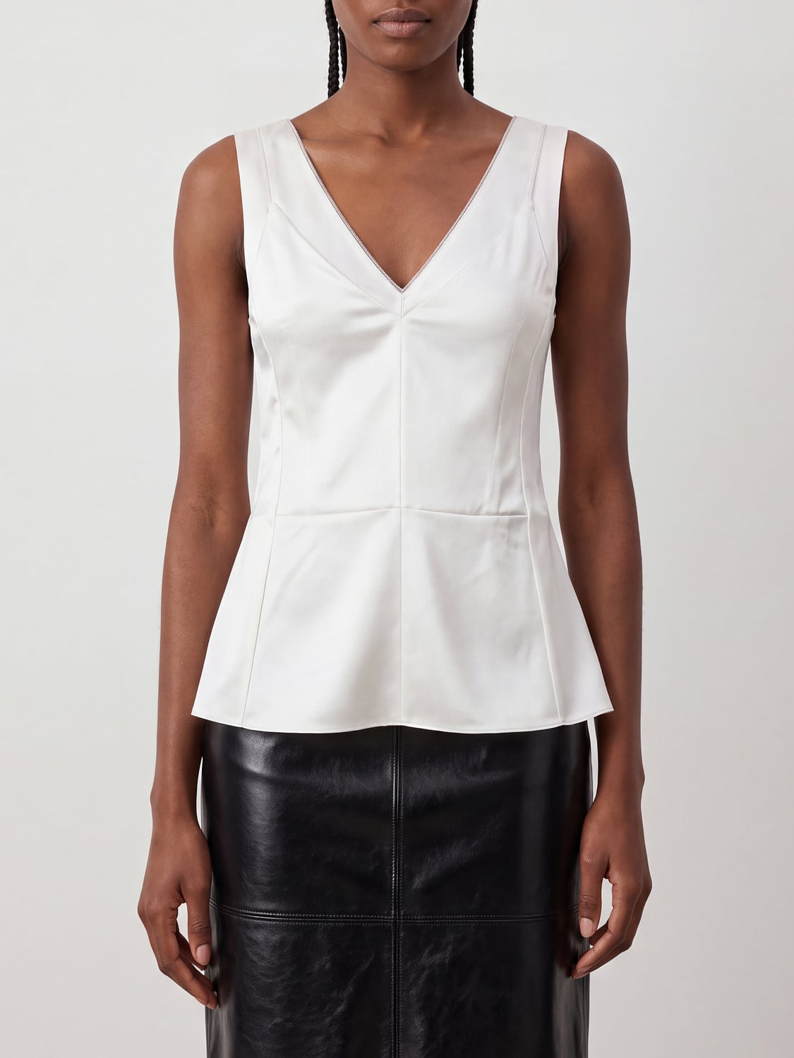 BRUNELLO CUCINELLI TOP: Top de seda Brunello Cucinelli con cuello de pico y tirantes finos, Natural - Img 1