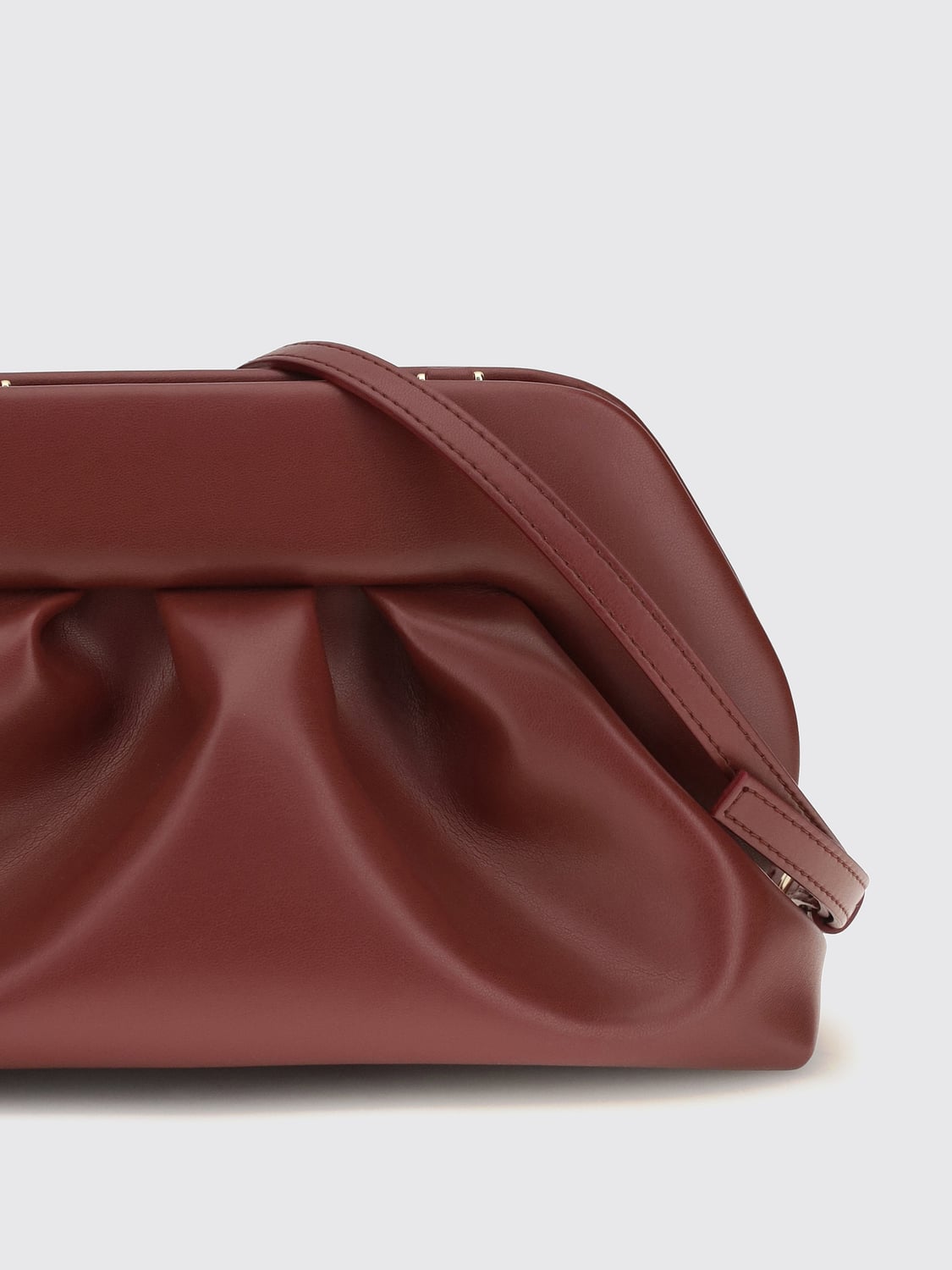 THEMOIRÈ POCHETTE: Pochette Bios Themoirè en cuir vegan à design drapé, Bordeaux - Img 3