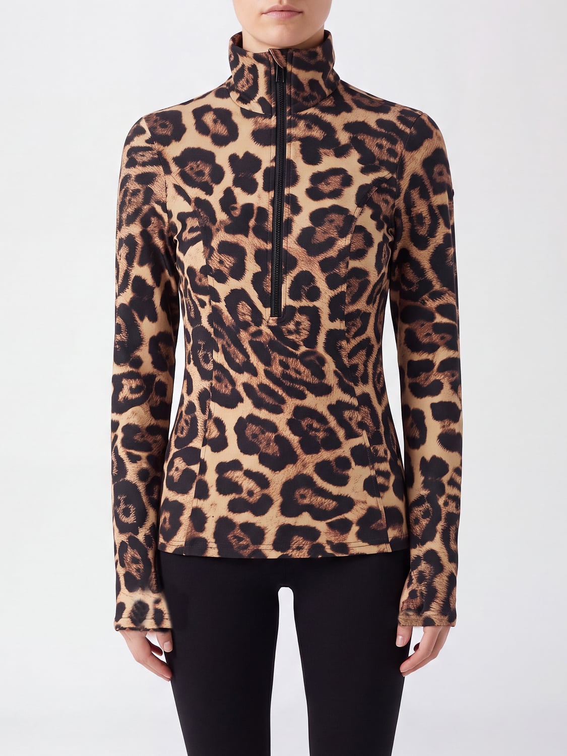 GOLDBERGH TOP: Rollkragenpullover Leona Goldbergh aus technischem Gewebe mit Animal-Print und Reißverschluss, Braun - Img 1