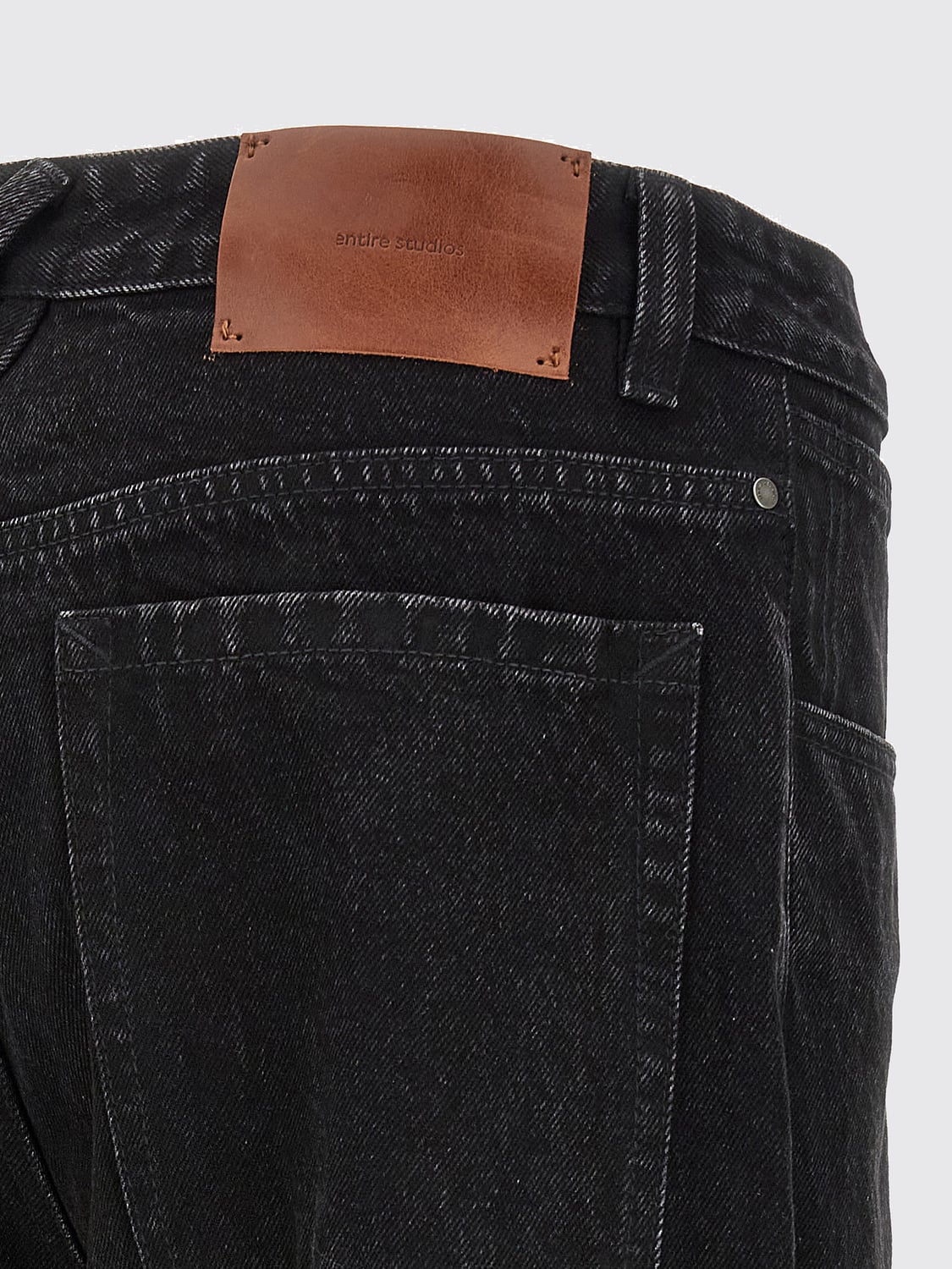 ENTIRE STUDIOS JEANS: Seth Straight-Leg Jeans ENTIRE STUDIOS with a Mid-Rise Waist in Cotton Denim, Black - Img 4