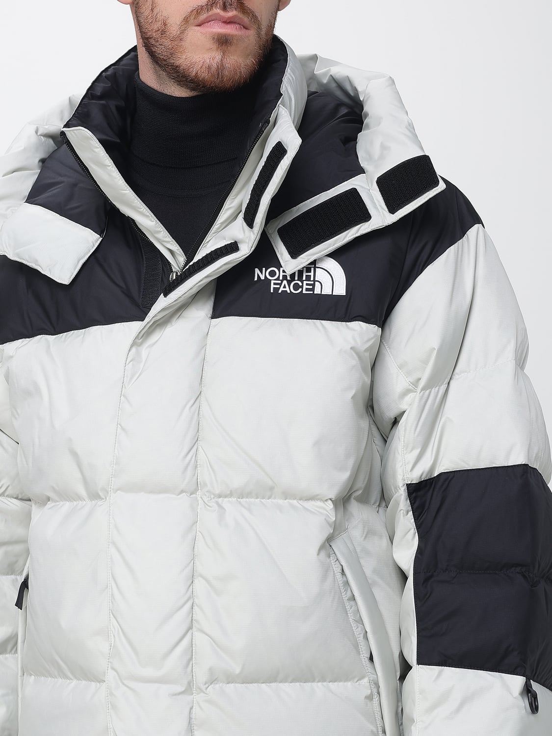 THE NORTH FACE JACKET: The North Face Windproof and Water-Repellent Down Jacket with Hood and Contrast Logo, White - Img 4