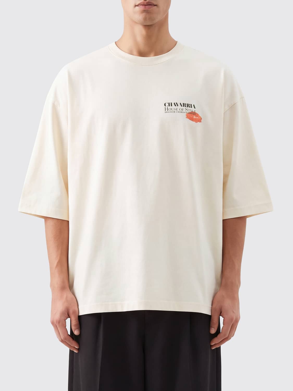 WILLY CHAVARRIA T-SHIRT: Oversized T-Shirt Willy Chavarria in Cotton with Graphic Logo Print, Beige - Img 1