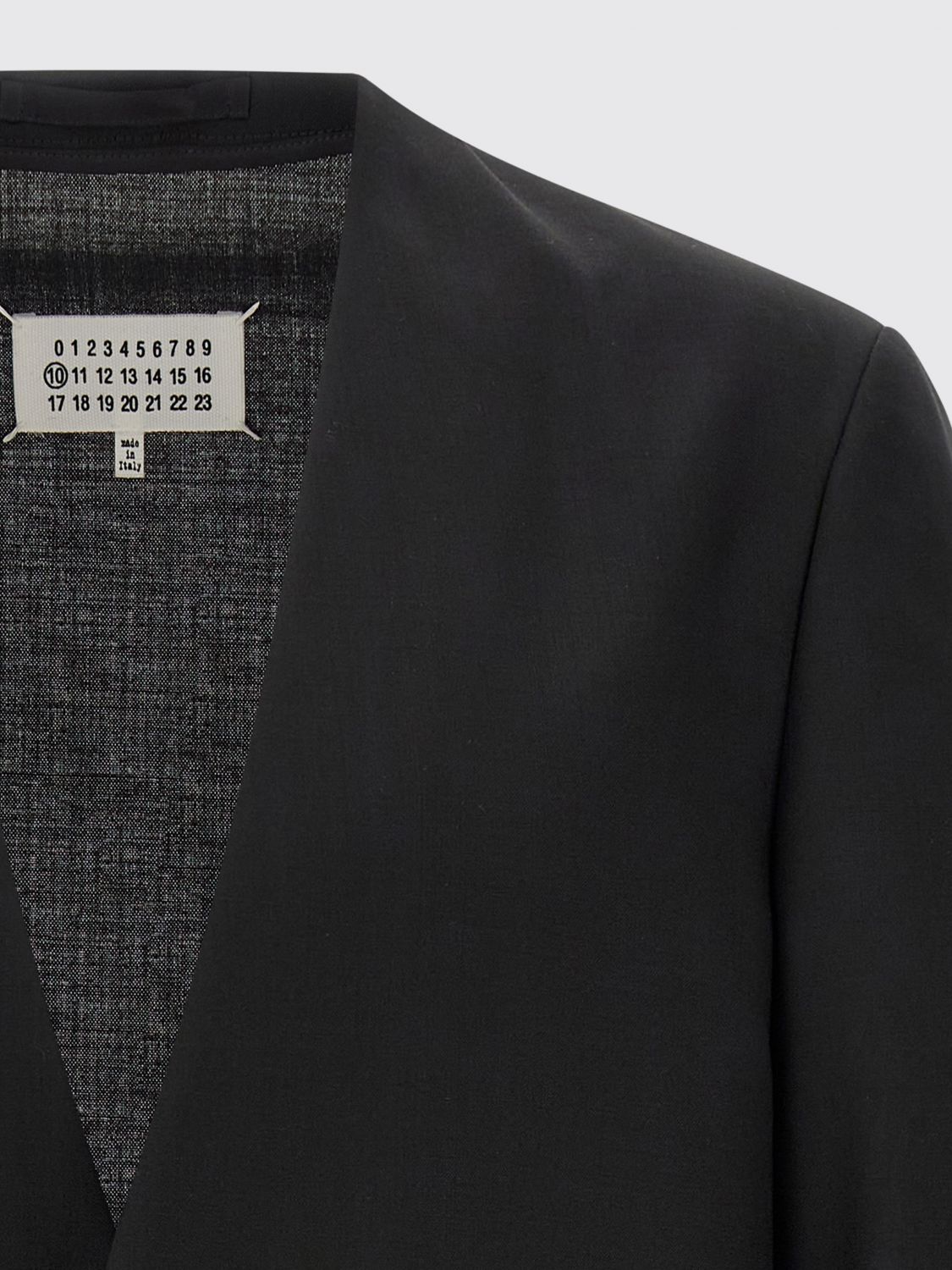 MAISON MARGIELA JACKET: Maison Margiela Single-Breasted Virgin Wool Blazer with Concealed Fastening, Black - Img 4